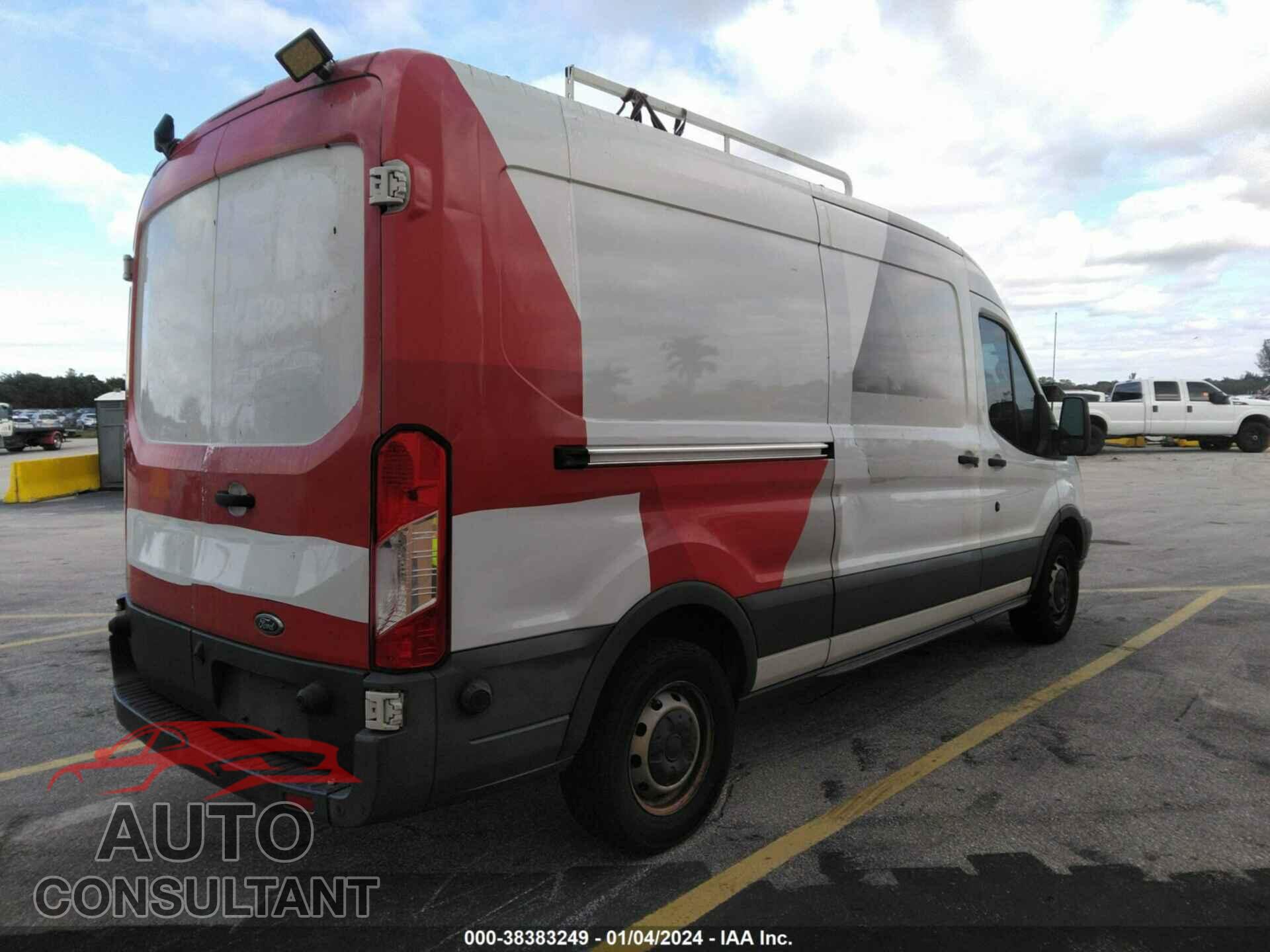 FORD TRANSIT 2017 - 1FTYR2DG7HKA45268