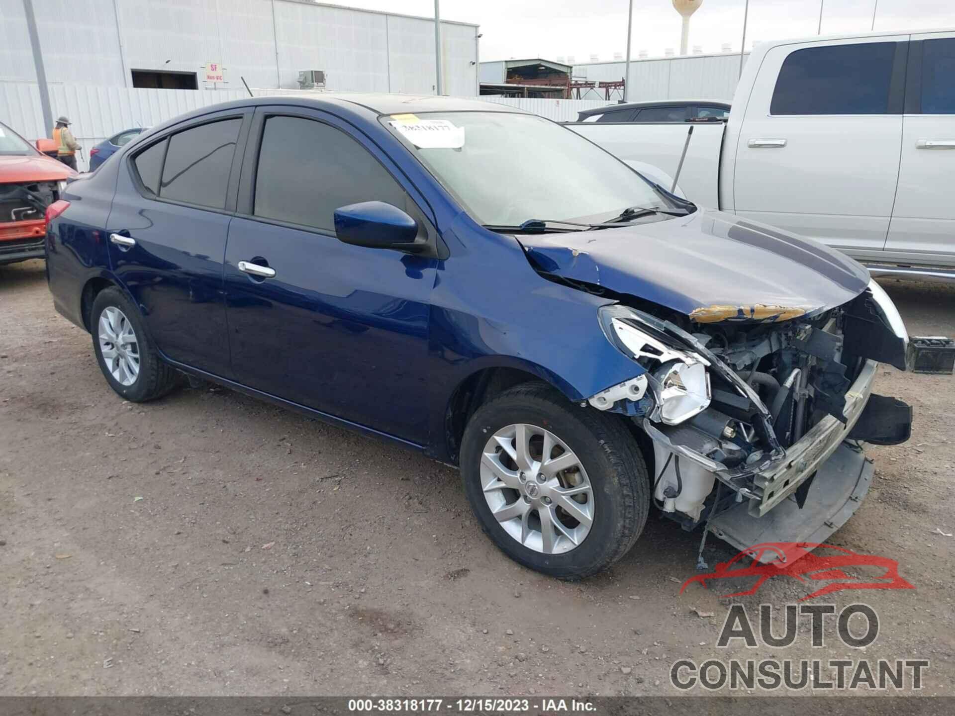 NISSAN VERSA 2018 - 3N1CN7AP7JL871410