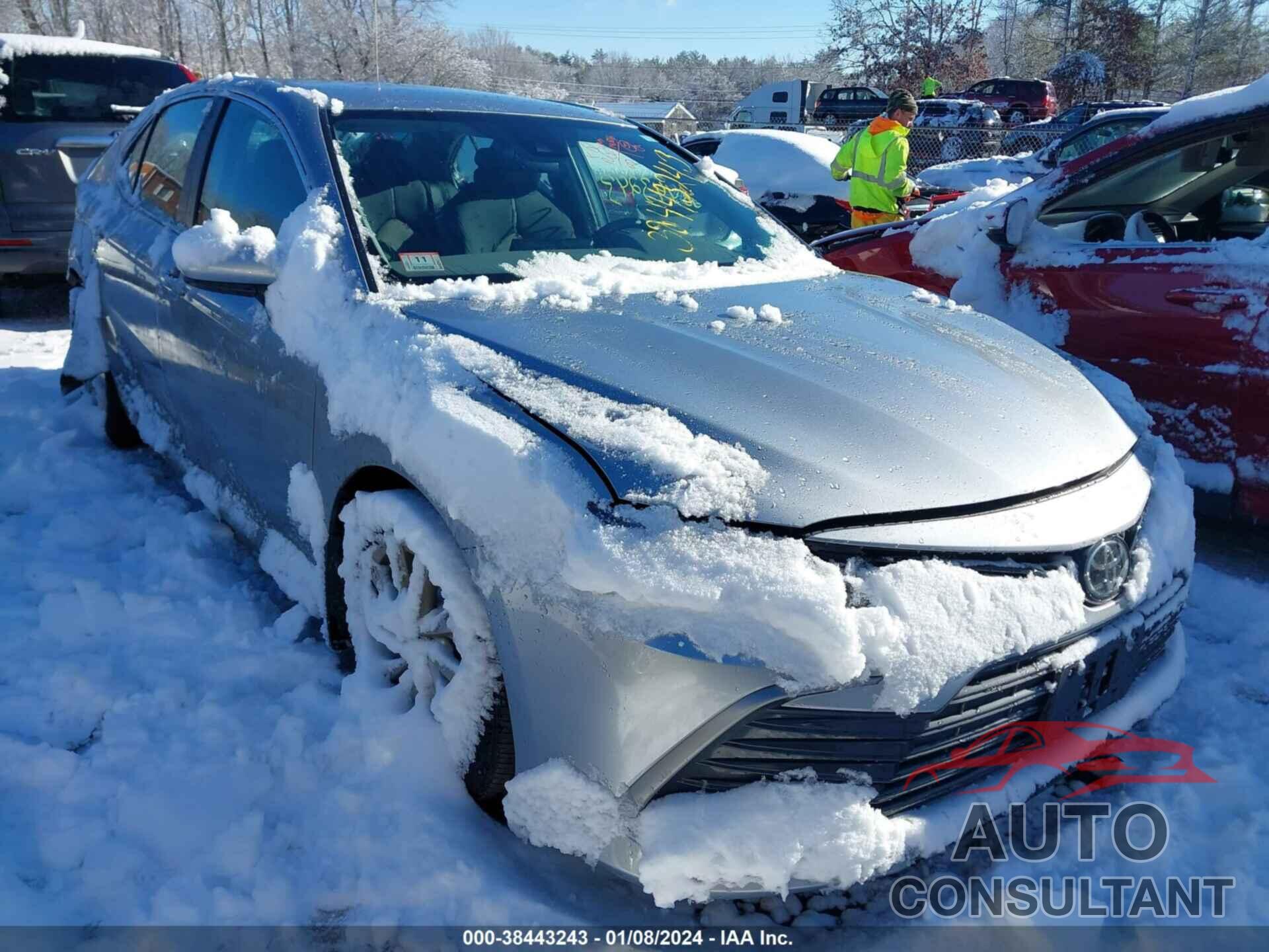 TOYOTA CAMRY 2024 - 4T1C11AK1RU846817