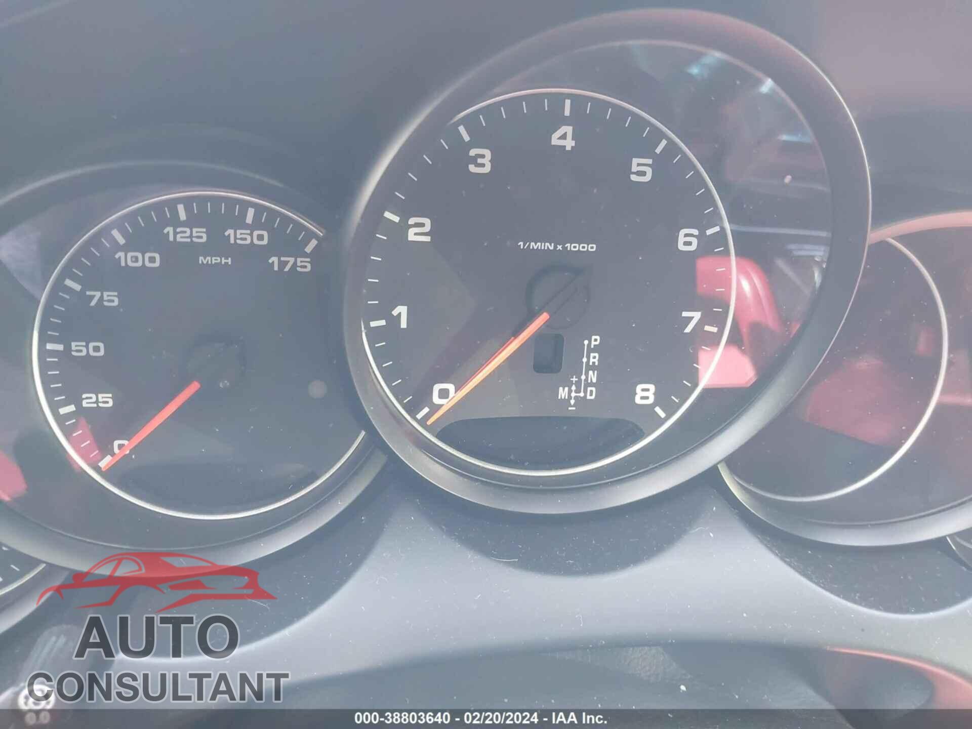 PORSCHE CAYENNE 2016 - WP1AA2A26GLA04607