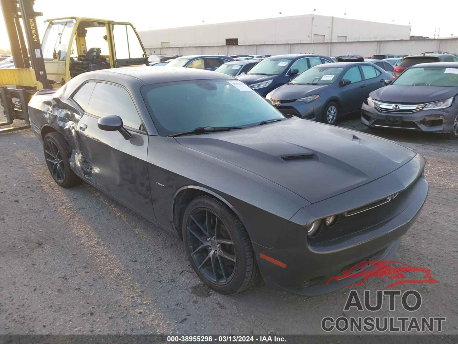 DODGE CHALLENGER 2018 - 2C3CDZBT0JH118435