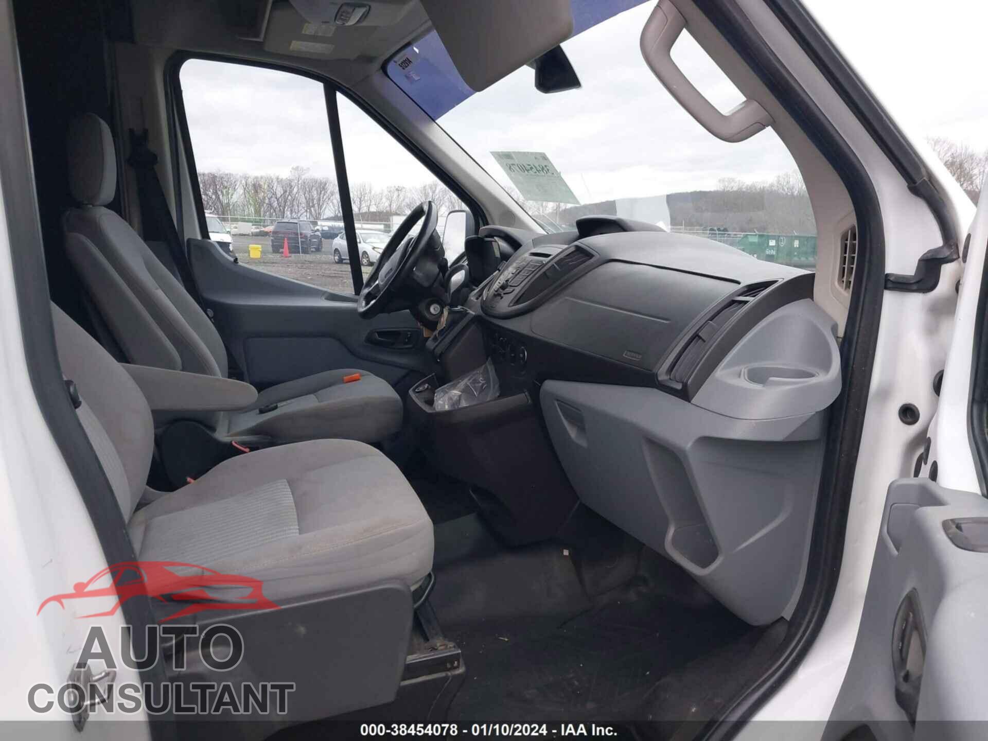 FORD TRANSIT 2017 - 1FTBF4XJ1HKA51542