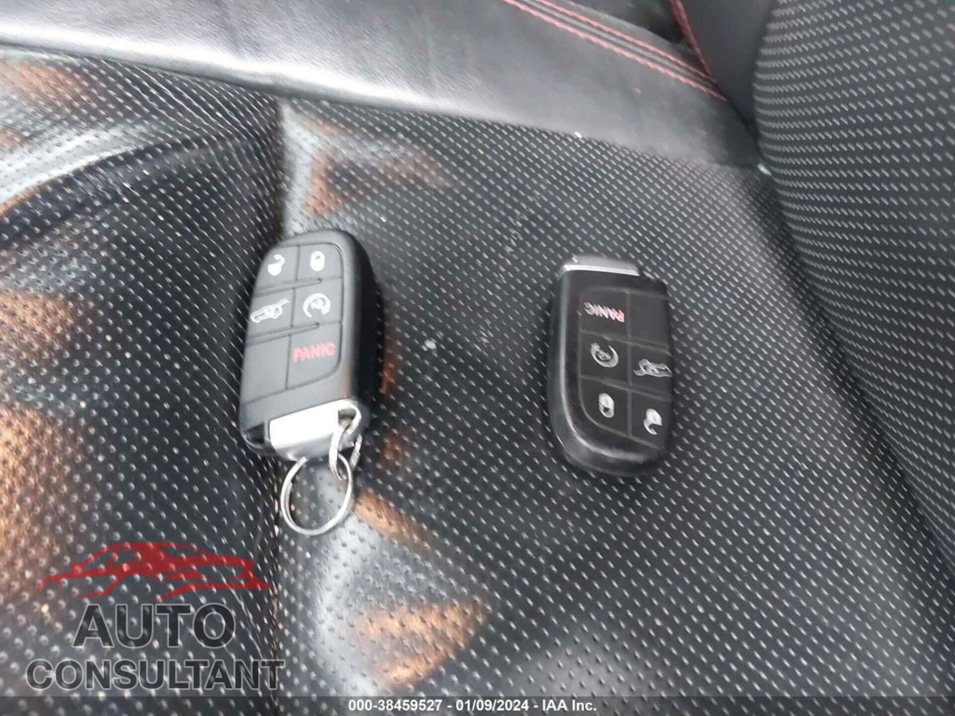 DODGE DURANGO 2017 - 1C4SDJCT0HC783209