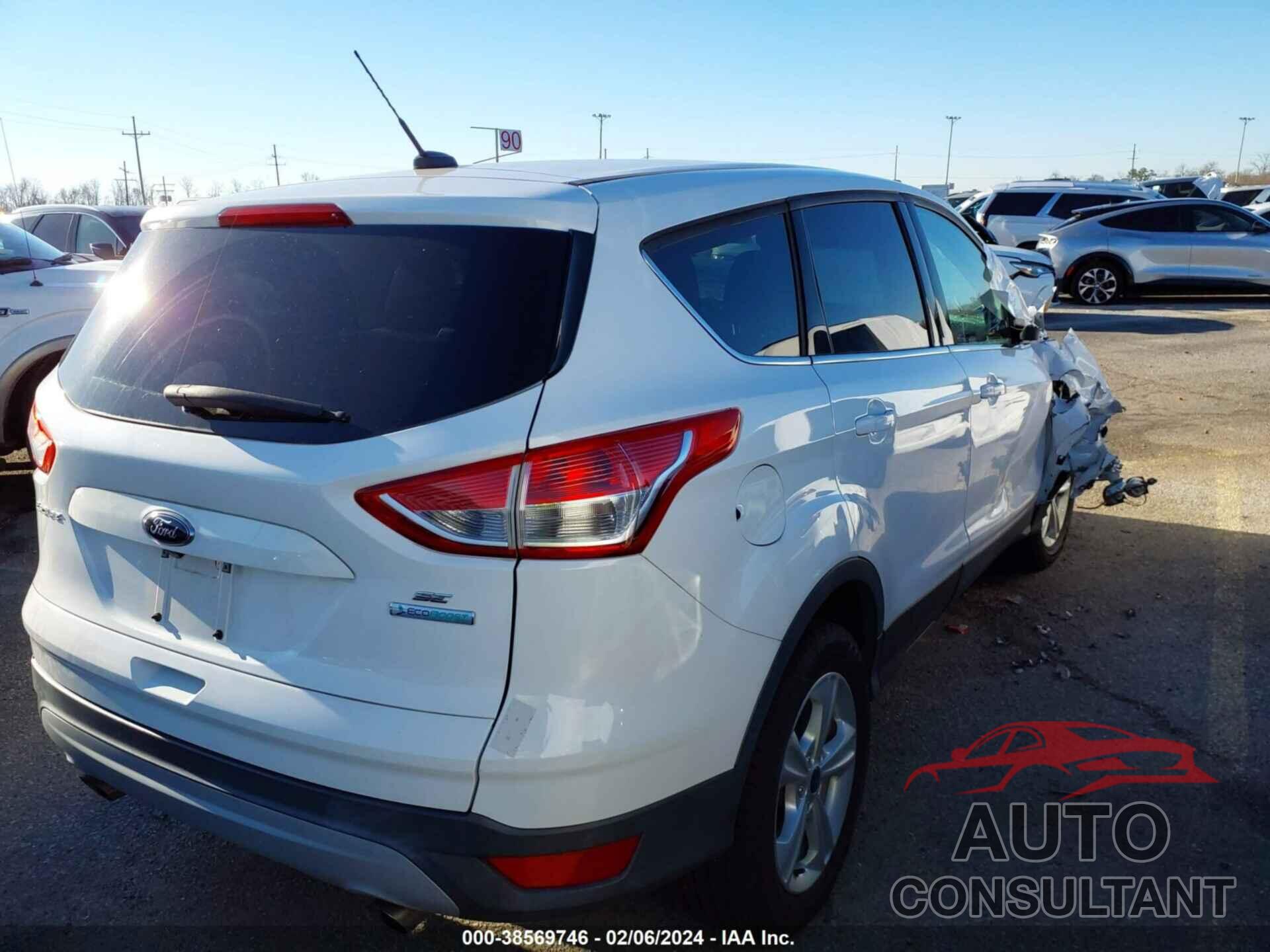 FORD ESCAPE 2016 - 1FMCU0GX5GUC29938