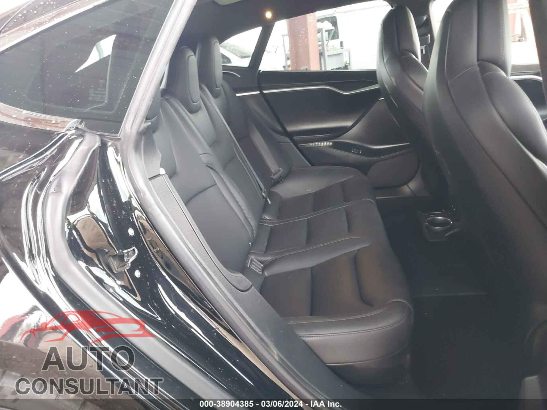 TESLA MODEL S 2018 - 5YJSA1E26JF245362