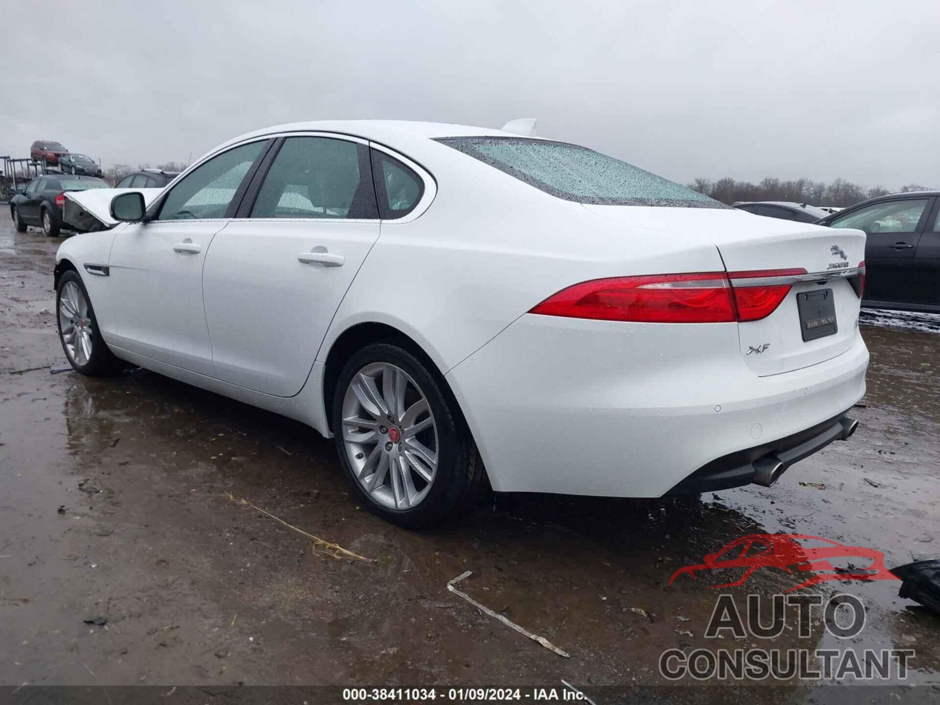 JAGUAR XF 2016 - SAJBK4BV2GCY17192