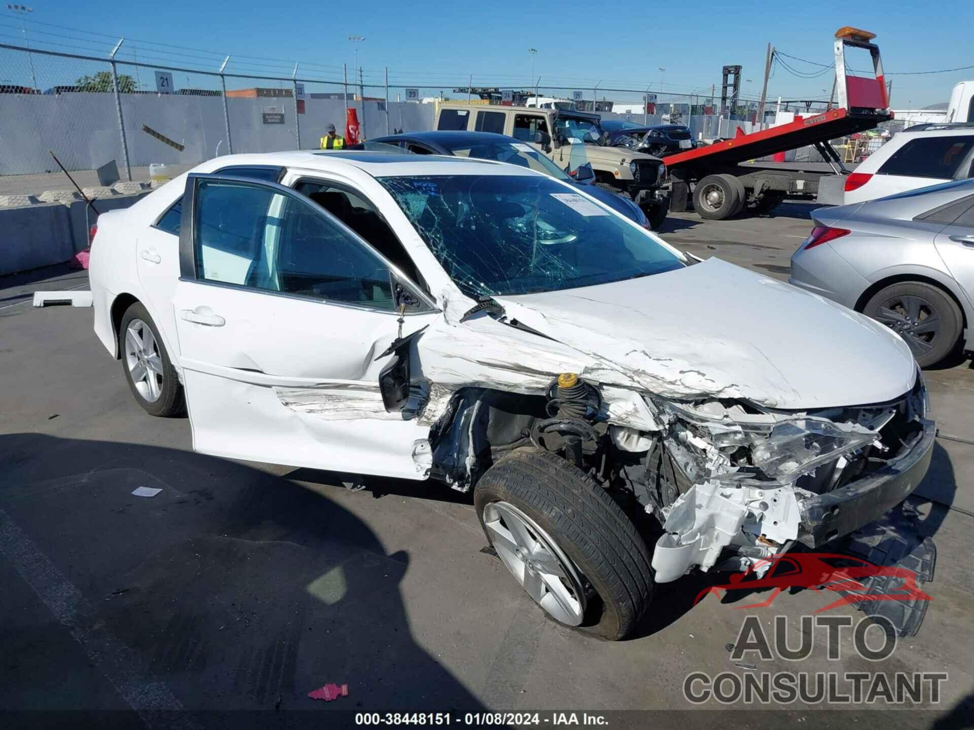 TOYOTA CAMRY 2013 - 4T1BF1FK3DU707982
