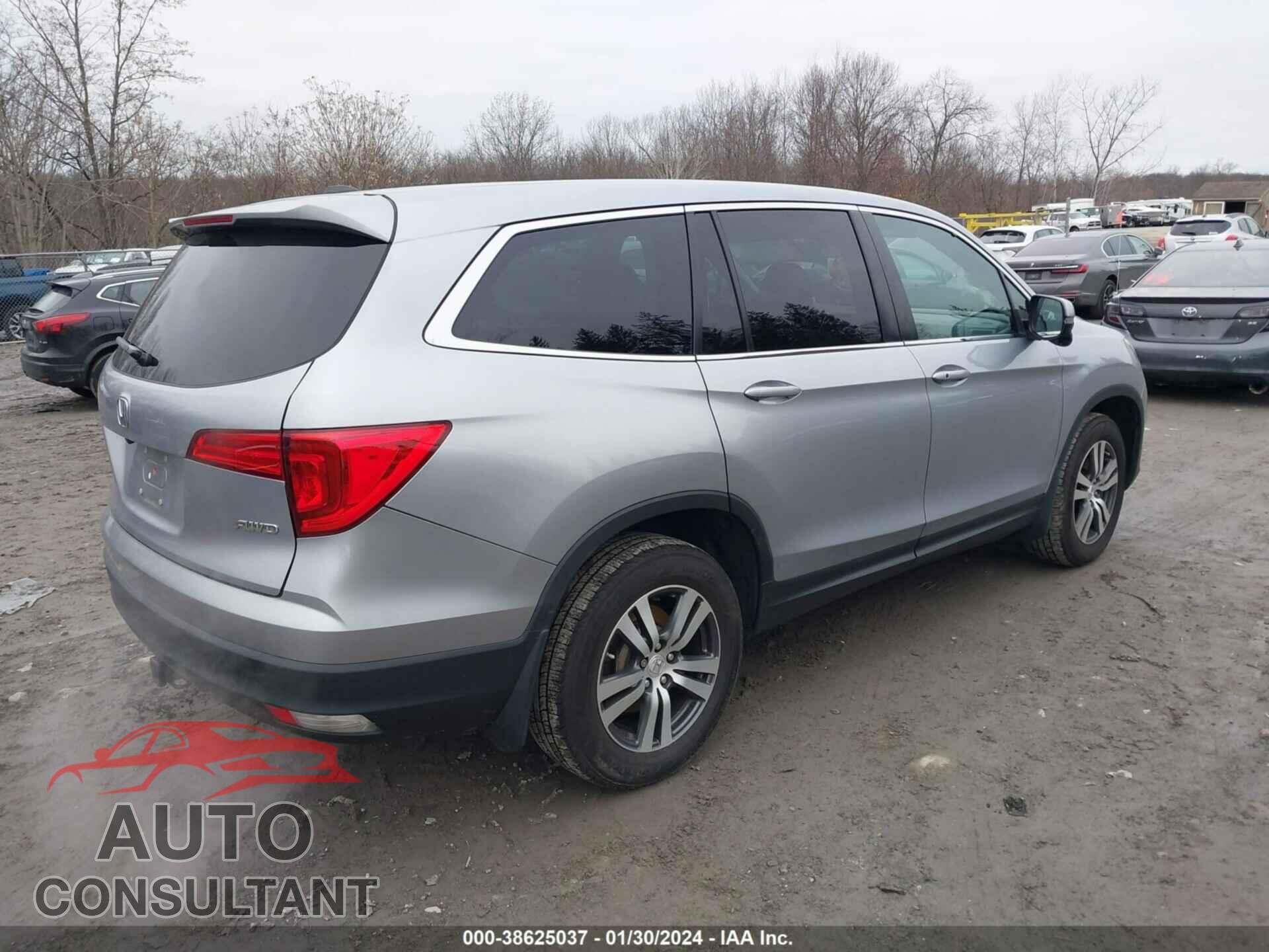 HONDA PILOT 2017 - 5FNYF6H35HB068018