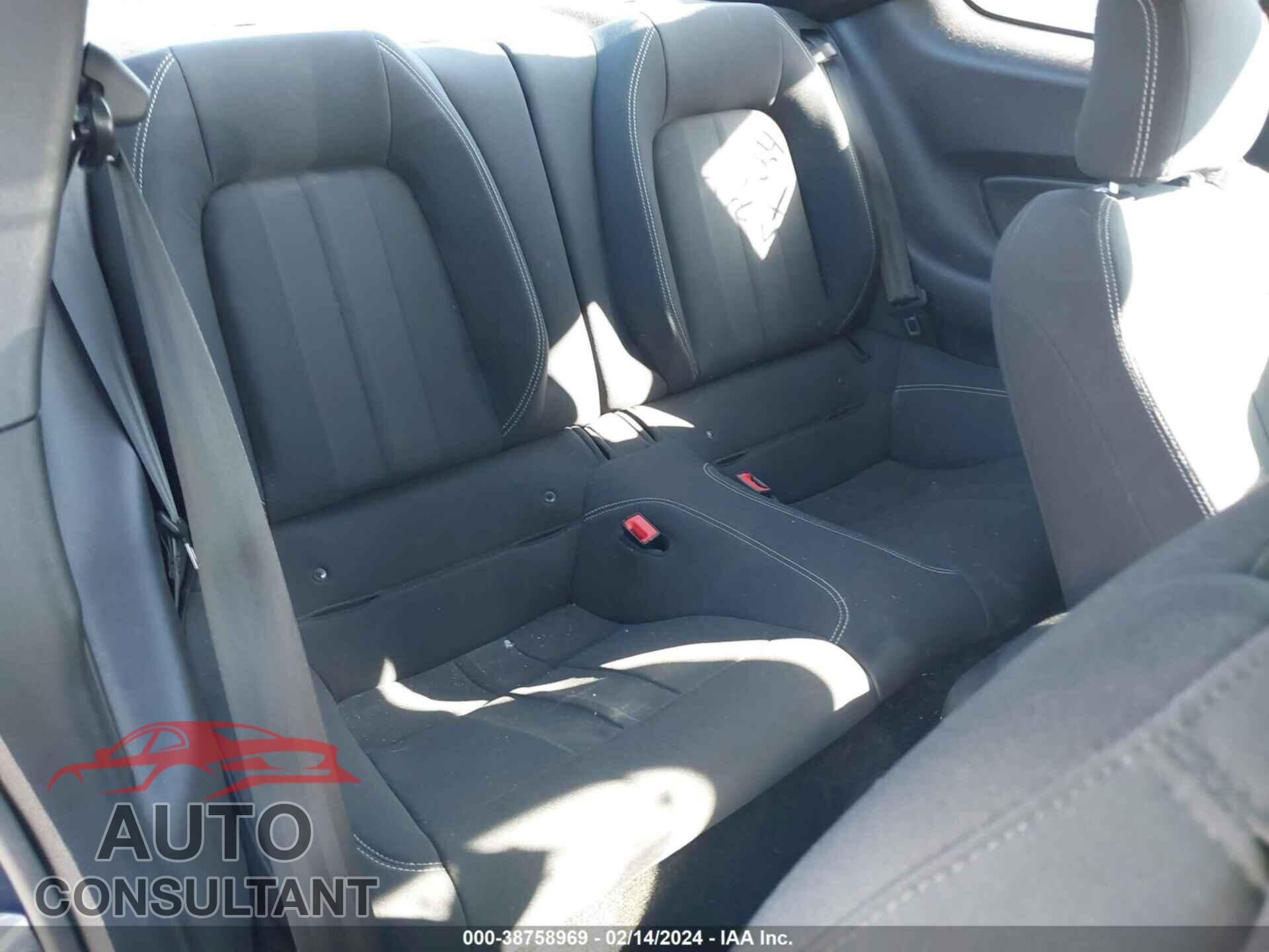 FORD MUSTANG 2018 - 1FA6P8CF4J5123251
