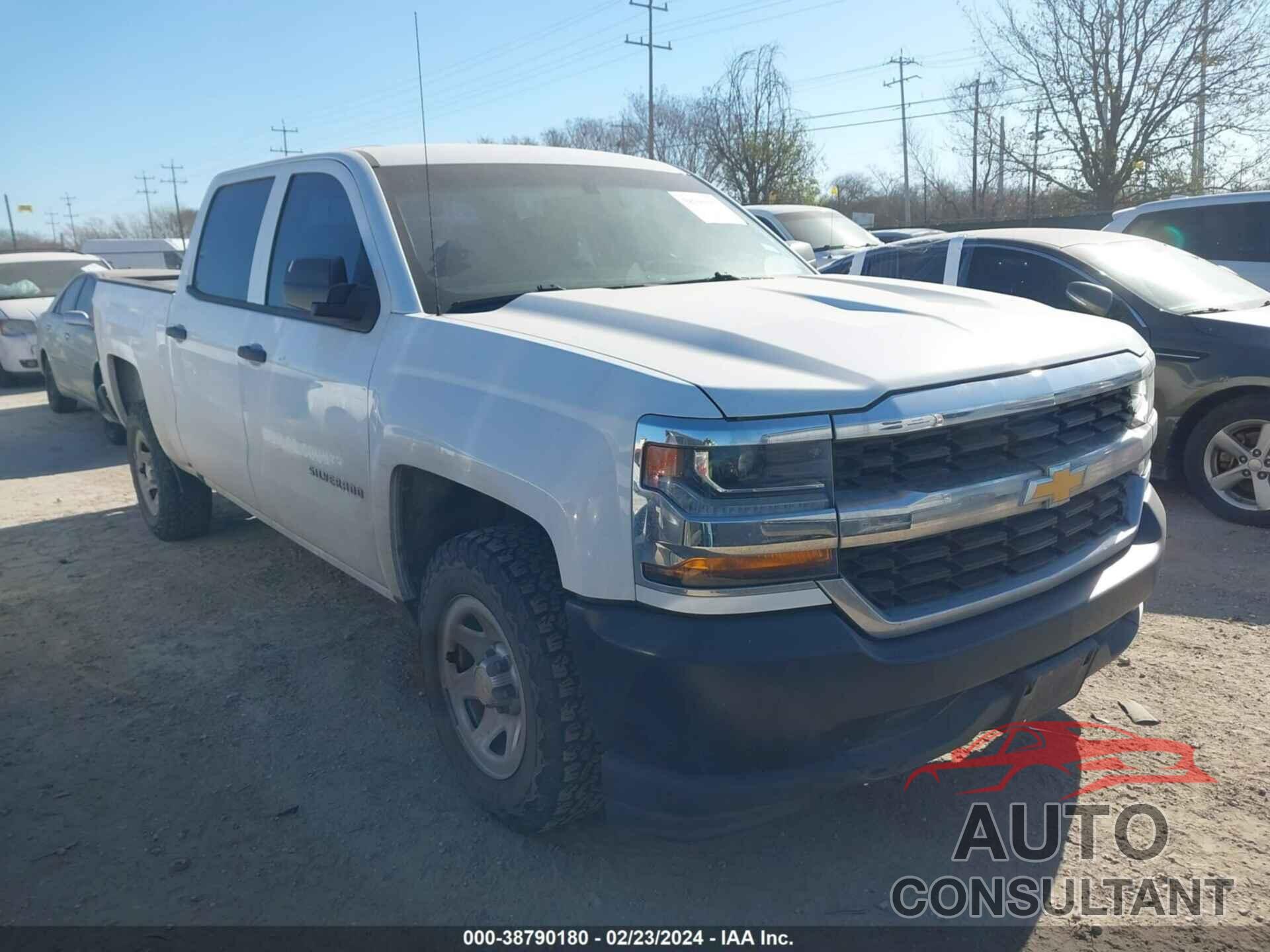 CHEVROLET SILVERADO 1500 2018 - 3GCPCNEH6JG400806