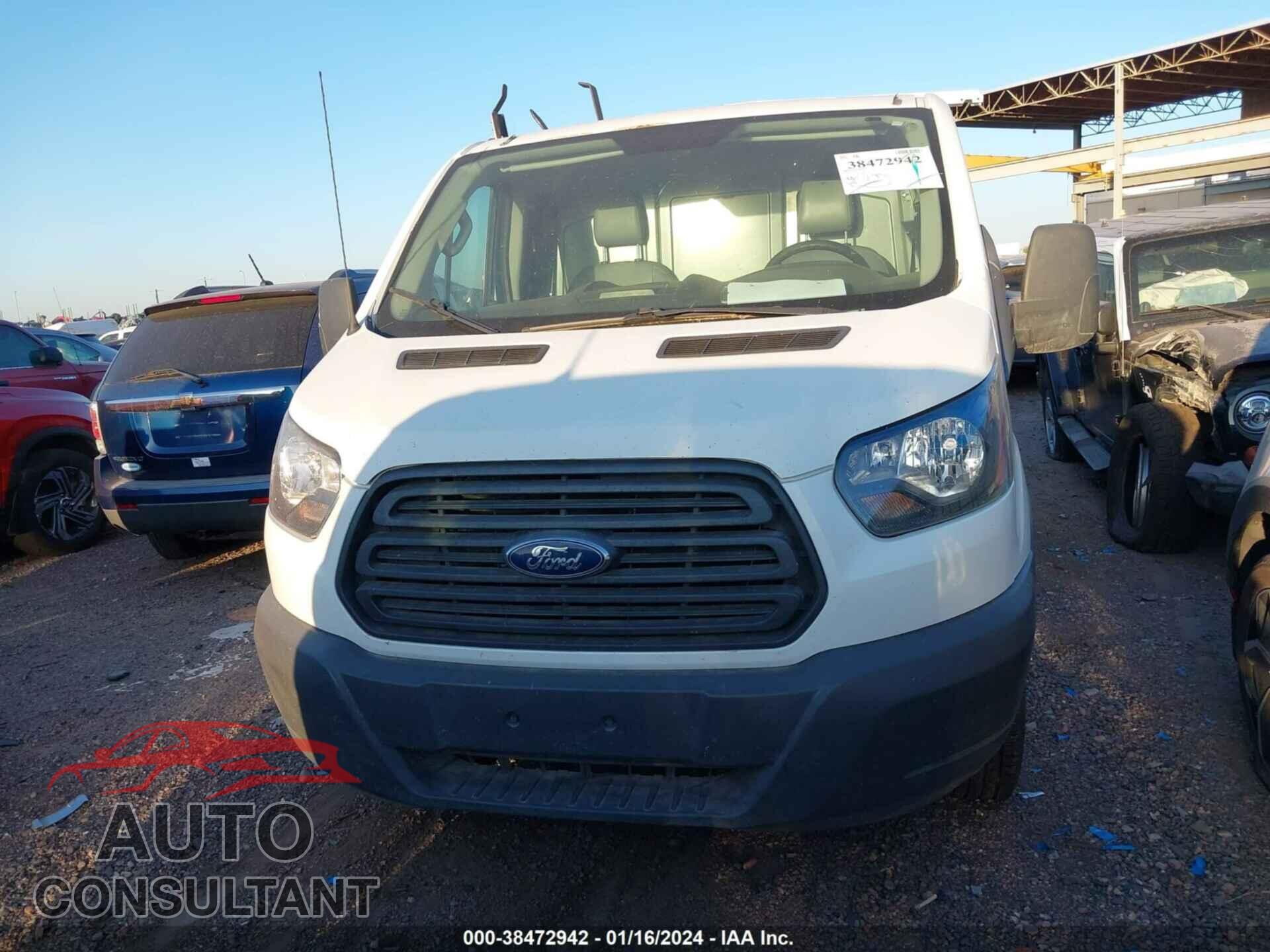 FORD TRANSIT-250 2015 - 1FTNR1YM0FKB09368
