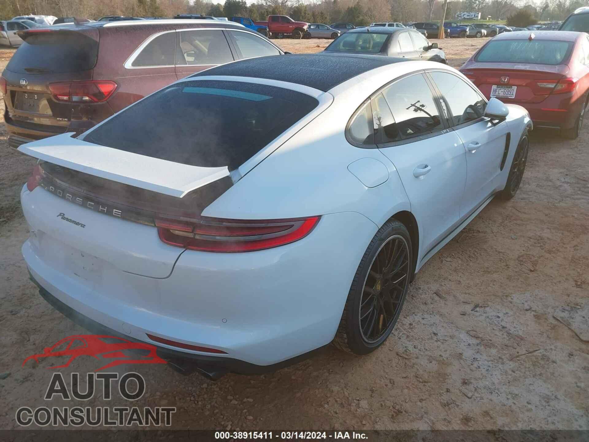 PORSCHE PANAMERA 2018 - WP0AA2A75JL107392
