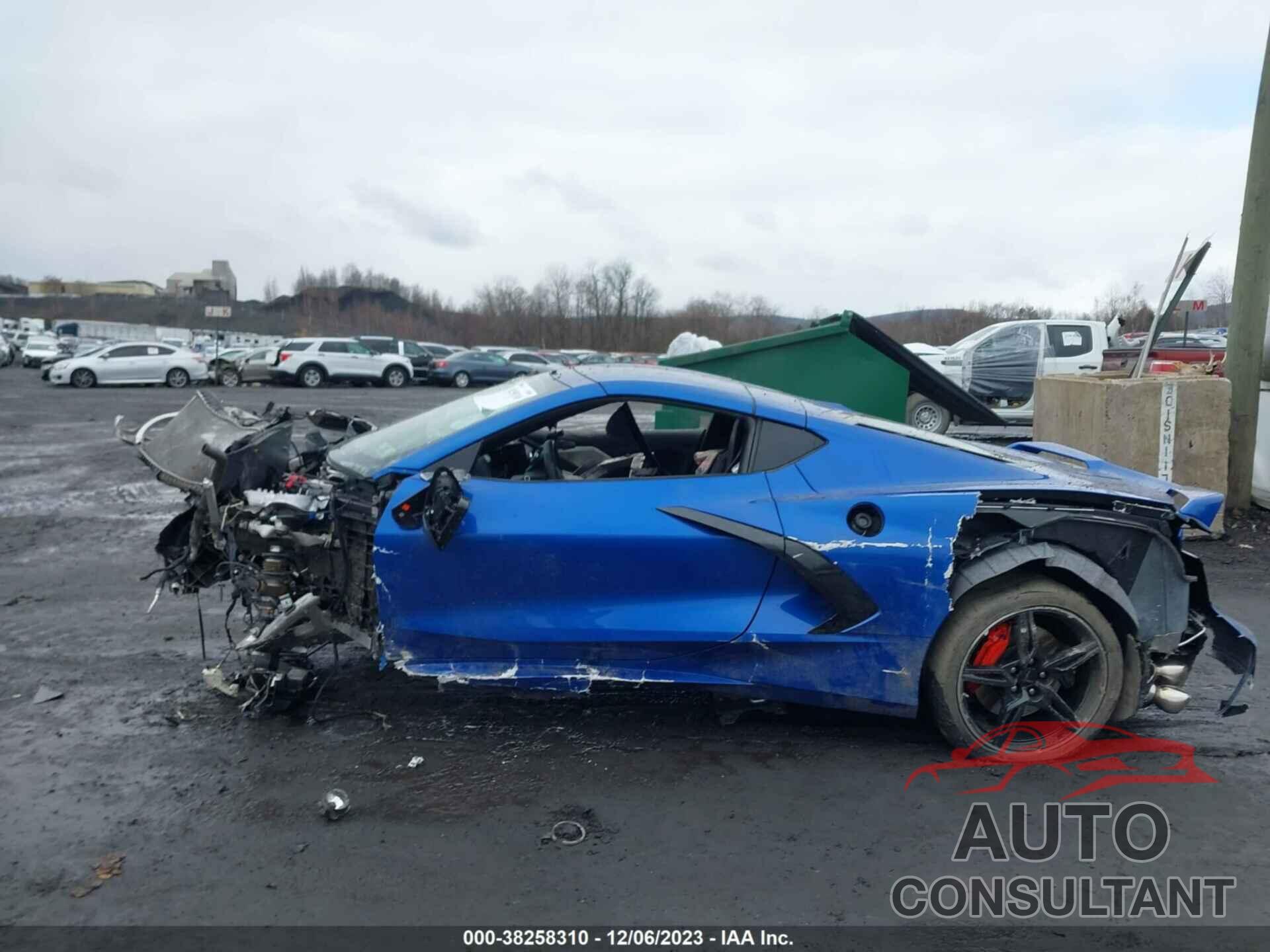 CHEVROLET CORVETTE STINGRAY 2020 - 1G1Y72D48L5111077