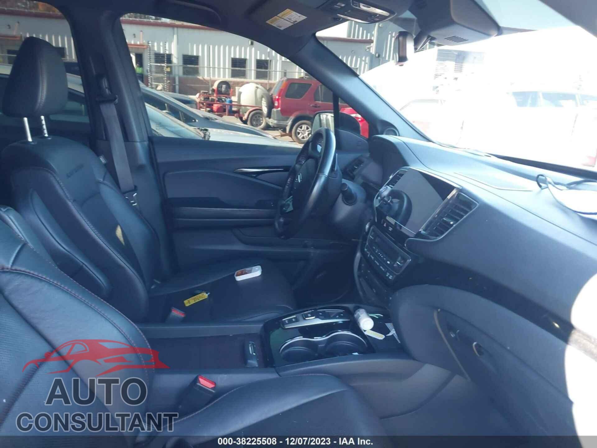HONDA PILOT 2021 - 5FNYF6H75MB002209