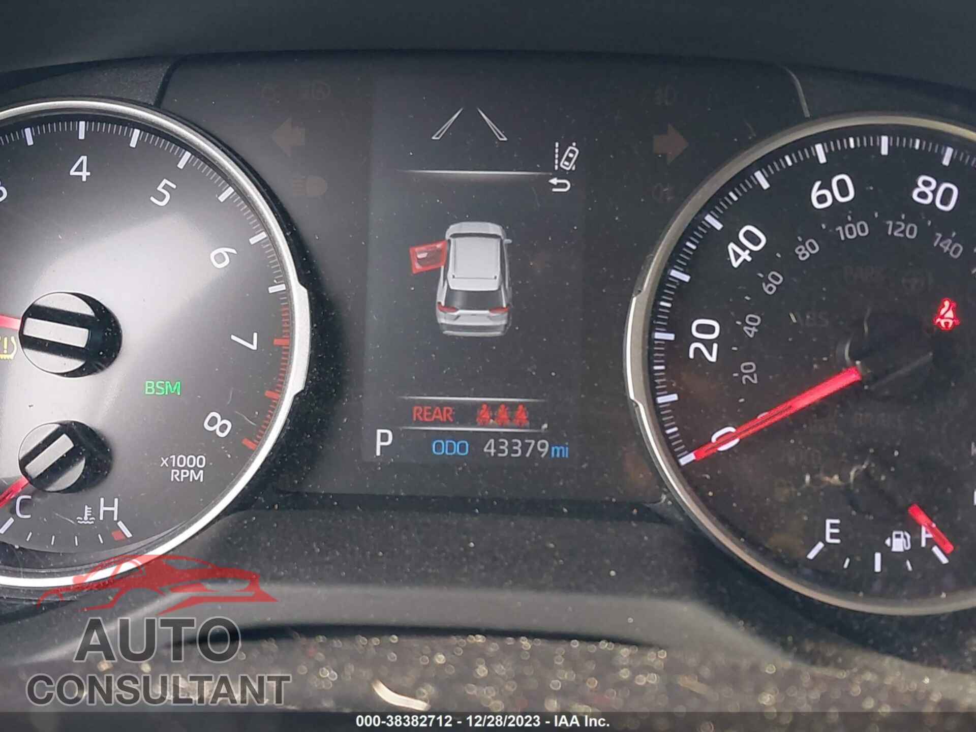 TOYOTA RAV4 2019 - JTMC1RFVXKD511289