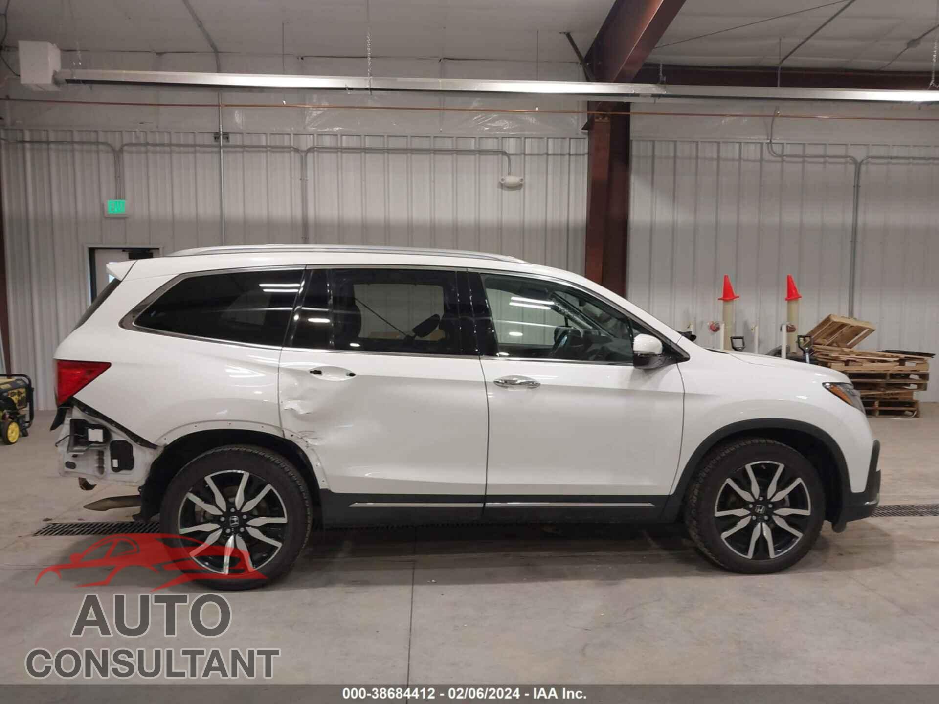 HONDA PILOT 2021 - 5FNYF6H95MB037205