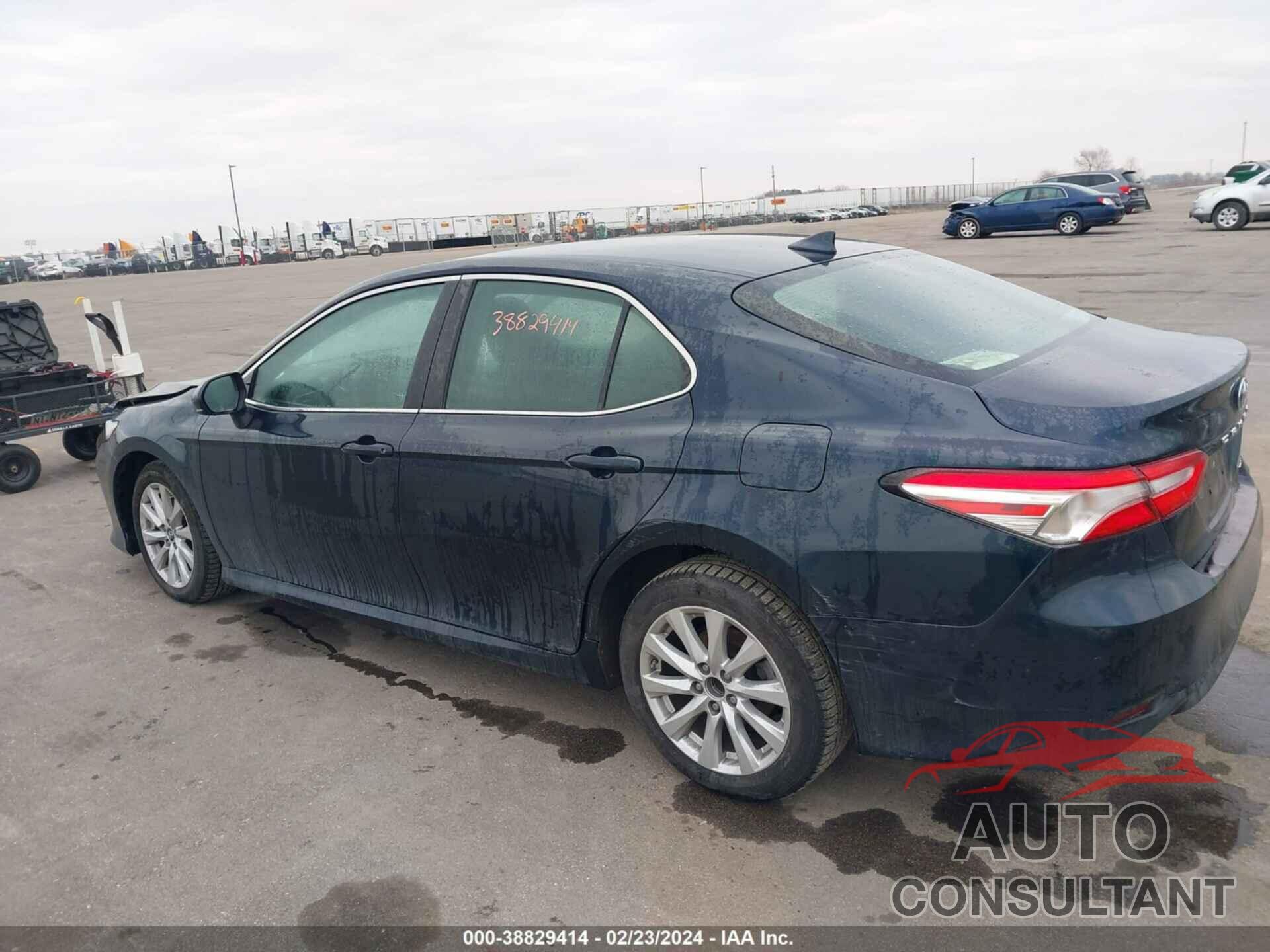 TOYOTA CAMRY 2019 - 4T1B11HK9KU739599