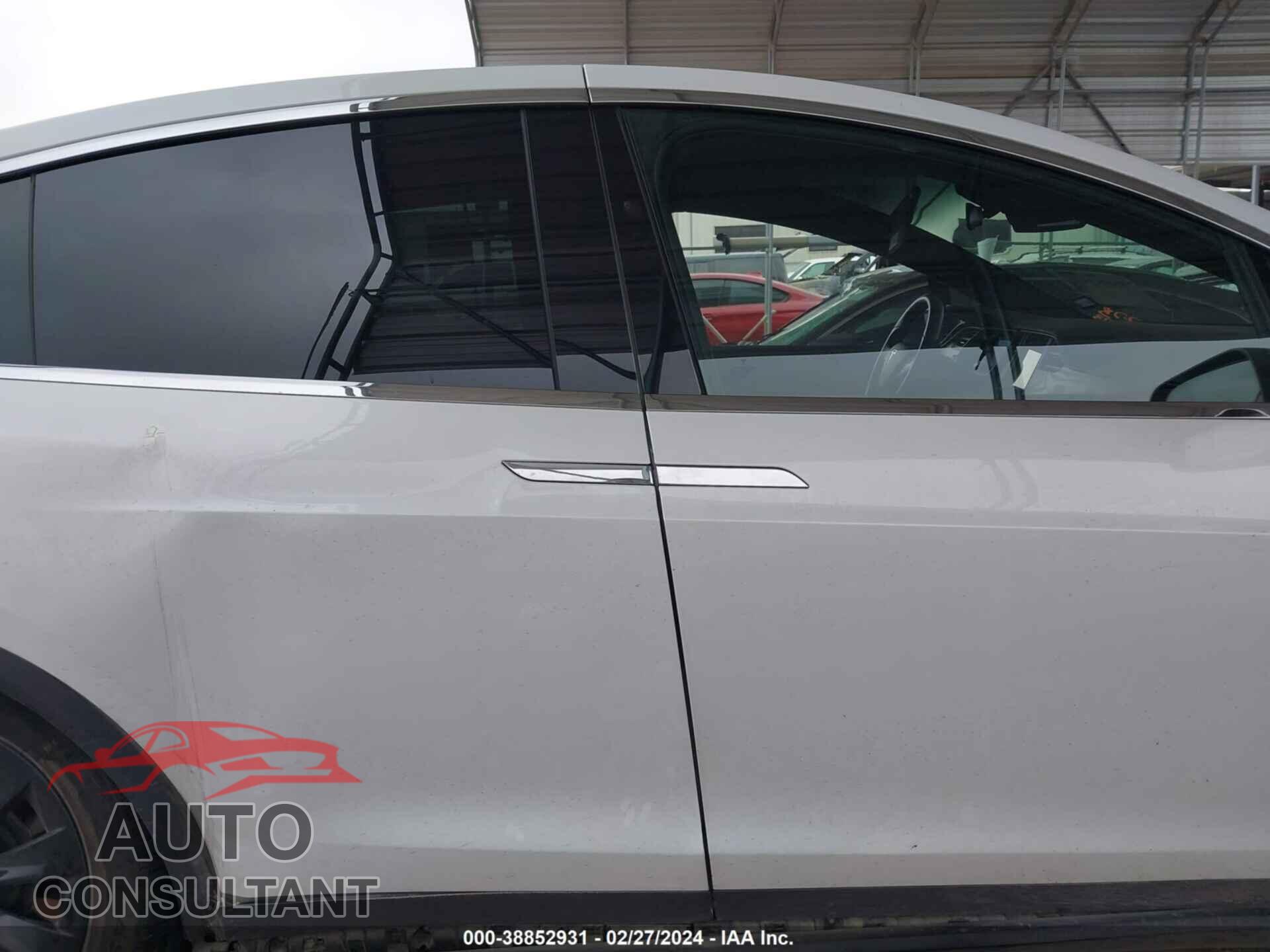 TESLA MODEL X 2018 - 5YJXCBE22JF103340