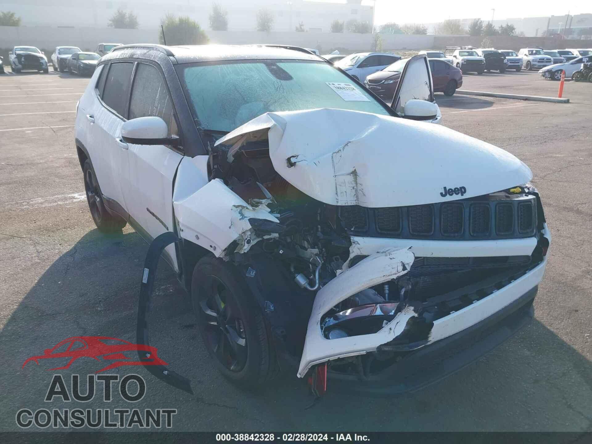 JEEP COMPASS 2018 - 3C4NJCBB5JT471262