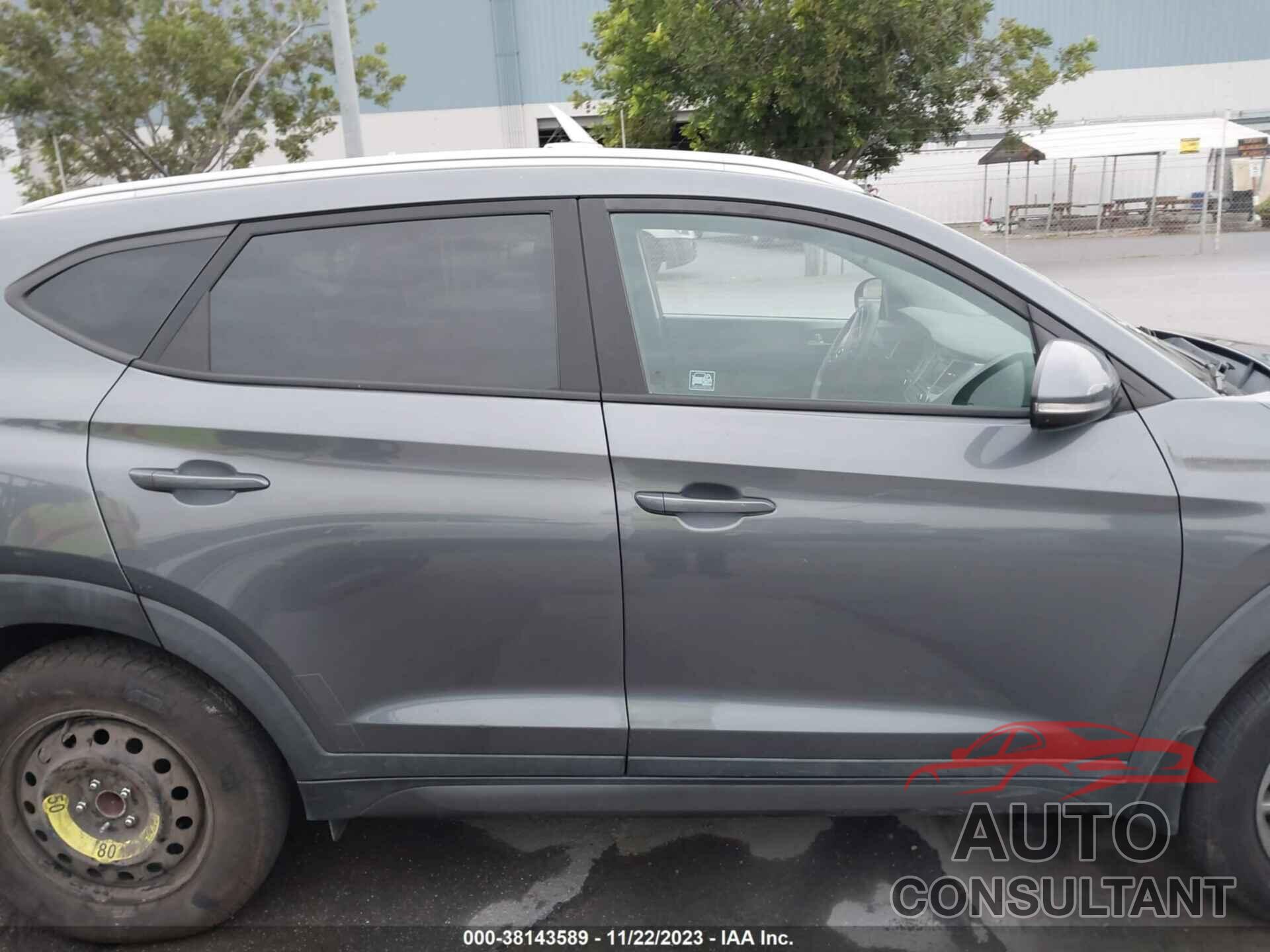 HYUNDAI TUCSON 2016 - KM8J33A29GU129804