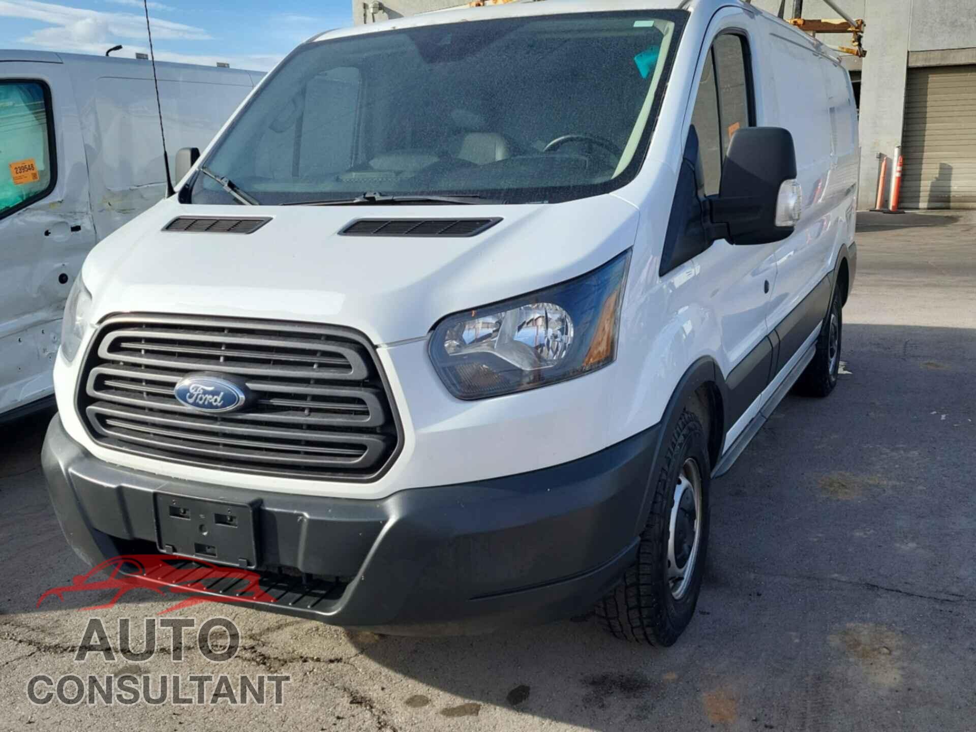 FORD TRANSIT-250 2017 - 1FTYR1YM9HKB36407