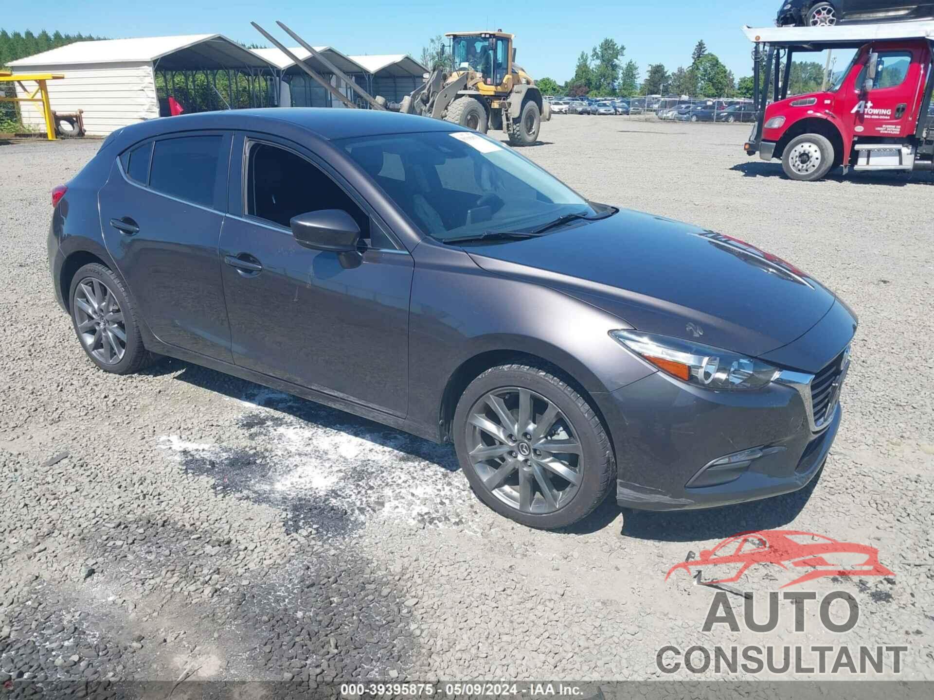 MAZDA MAZDA3 2018 - 3MZBN1L31JM233807