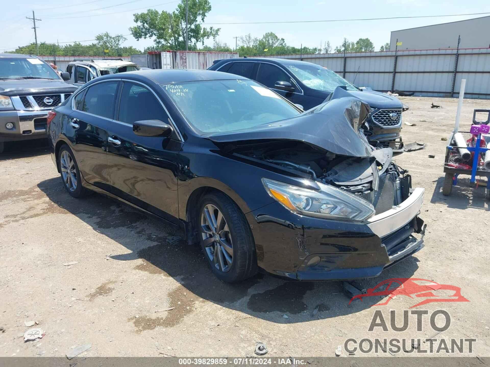 NISSAN ALTIMA 2018 - 1N4AL3AP8JC247930