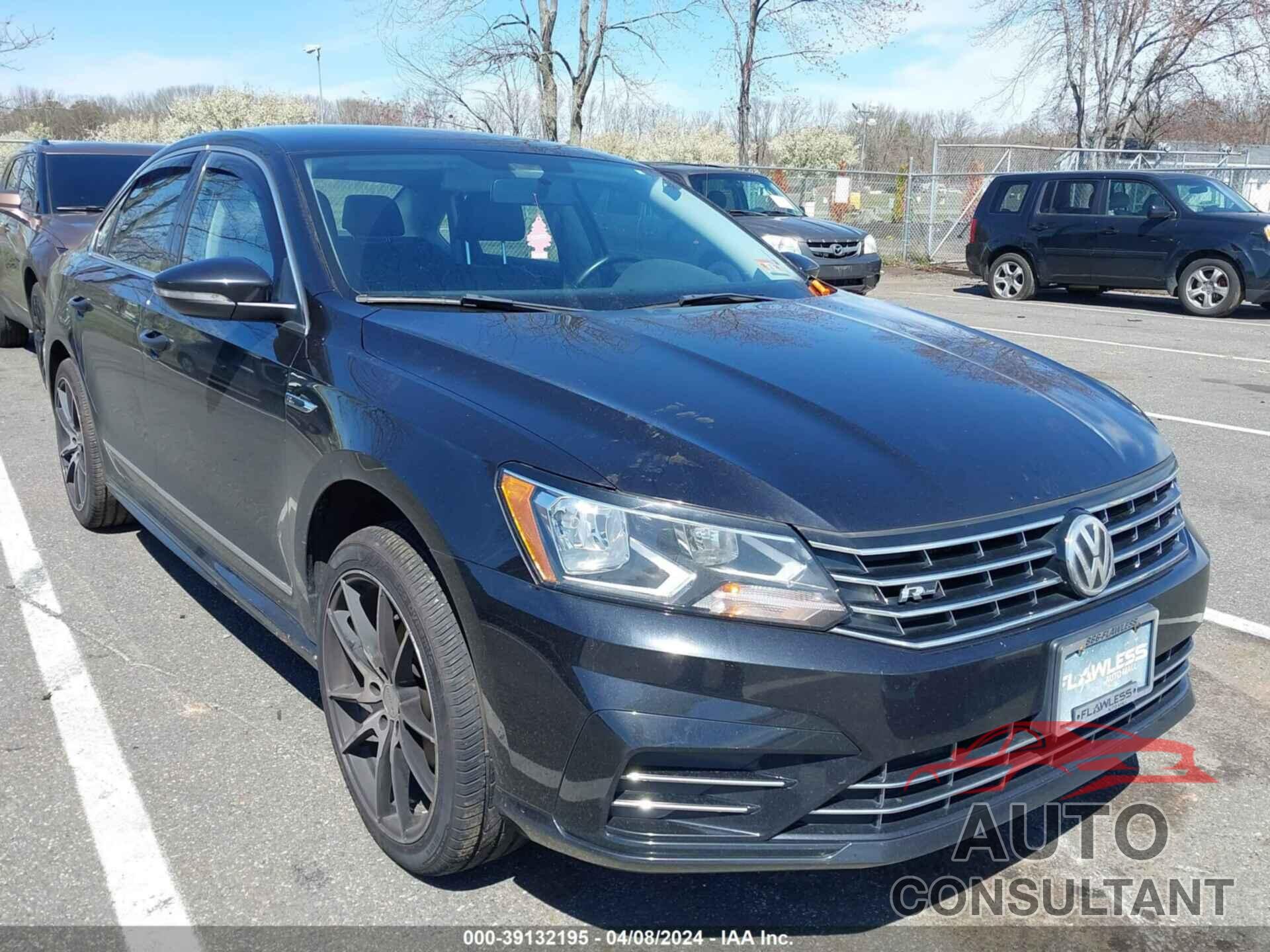 VOLKSWAGEN PASSAT 2017 - 1VWDT7A3XHC051961