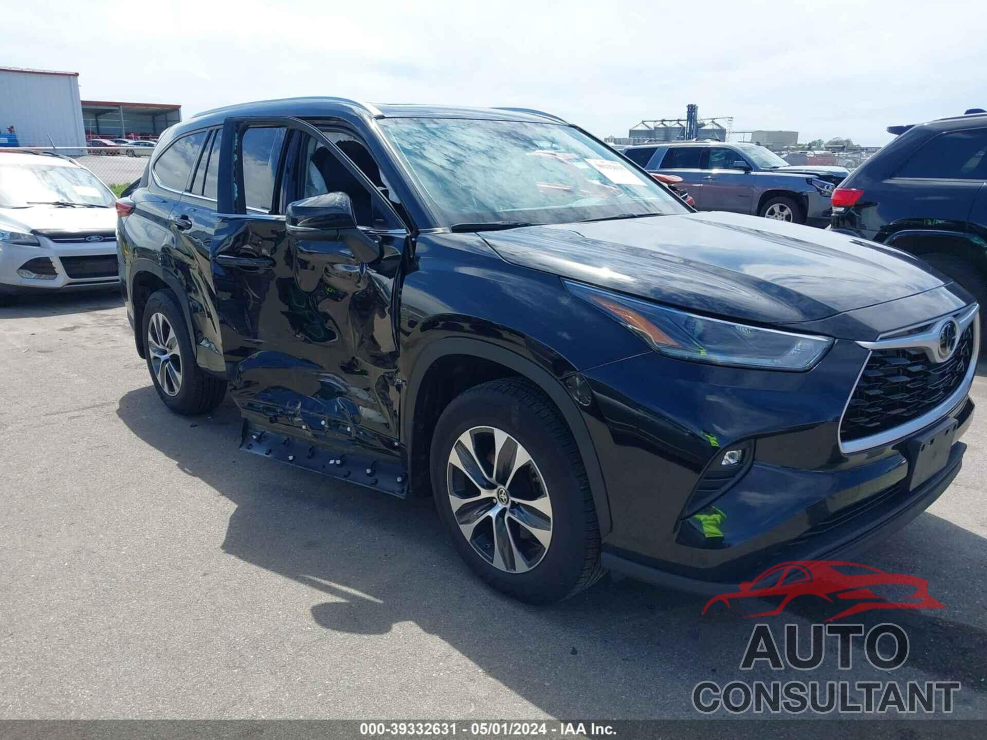 TOYOTA HIGHLANDER 2021 - 5TDHZRBHXMS556612