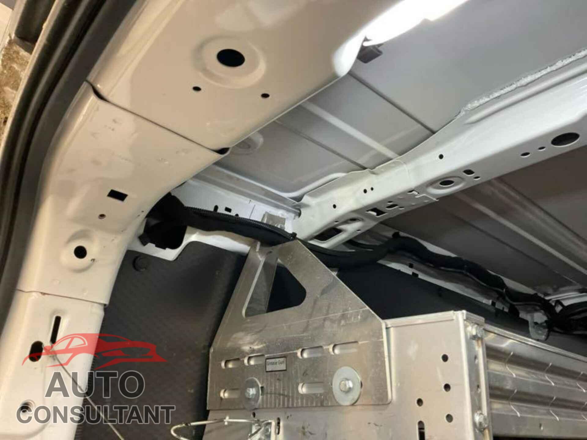 FORD TRANSIT 2019 - 1FTYE1YM3KKB48149