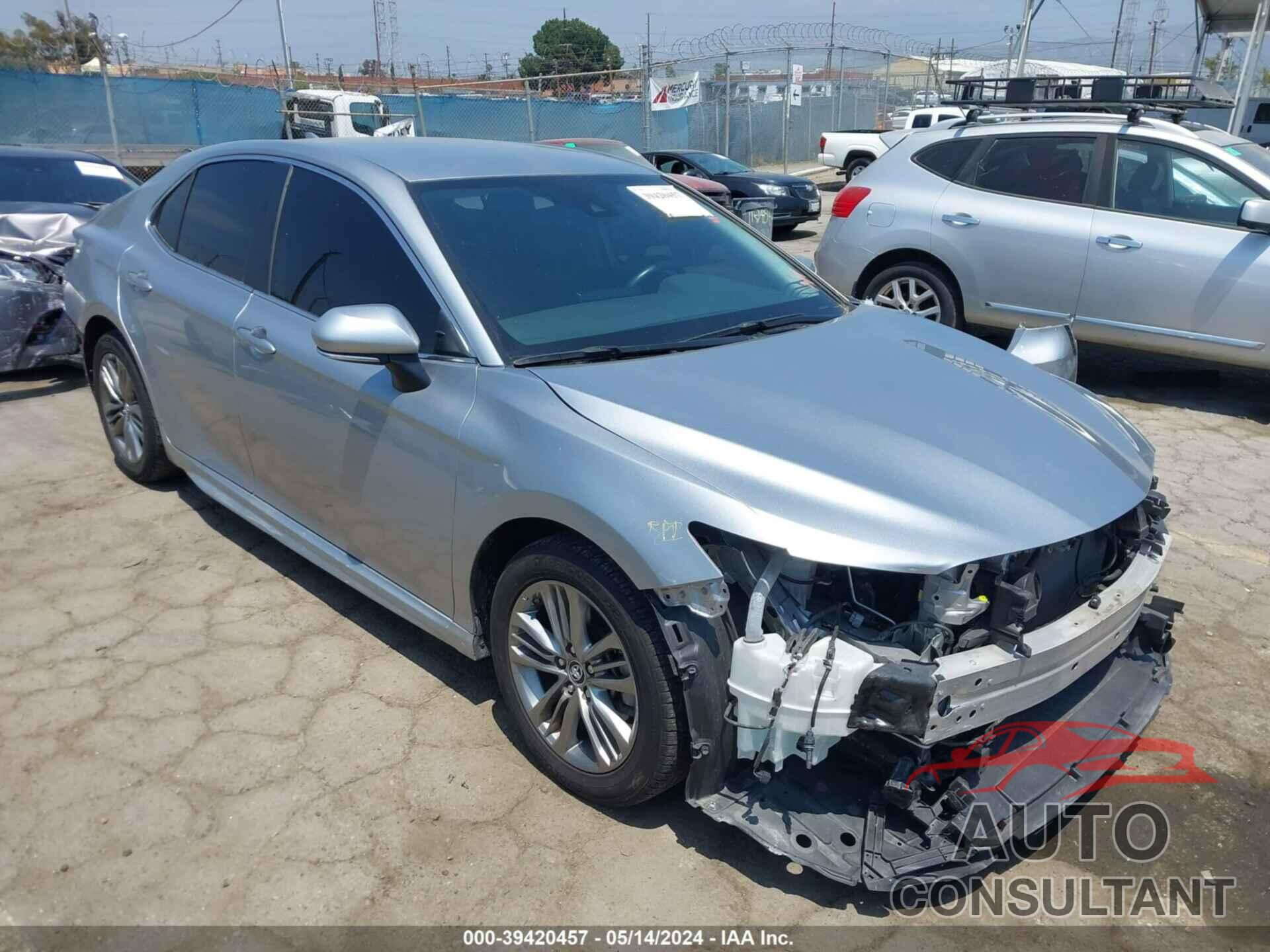 TOYOTA CAMRY 2022 - 4T1G11AK5NU623241