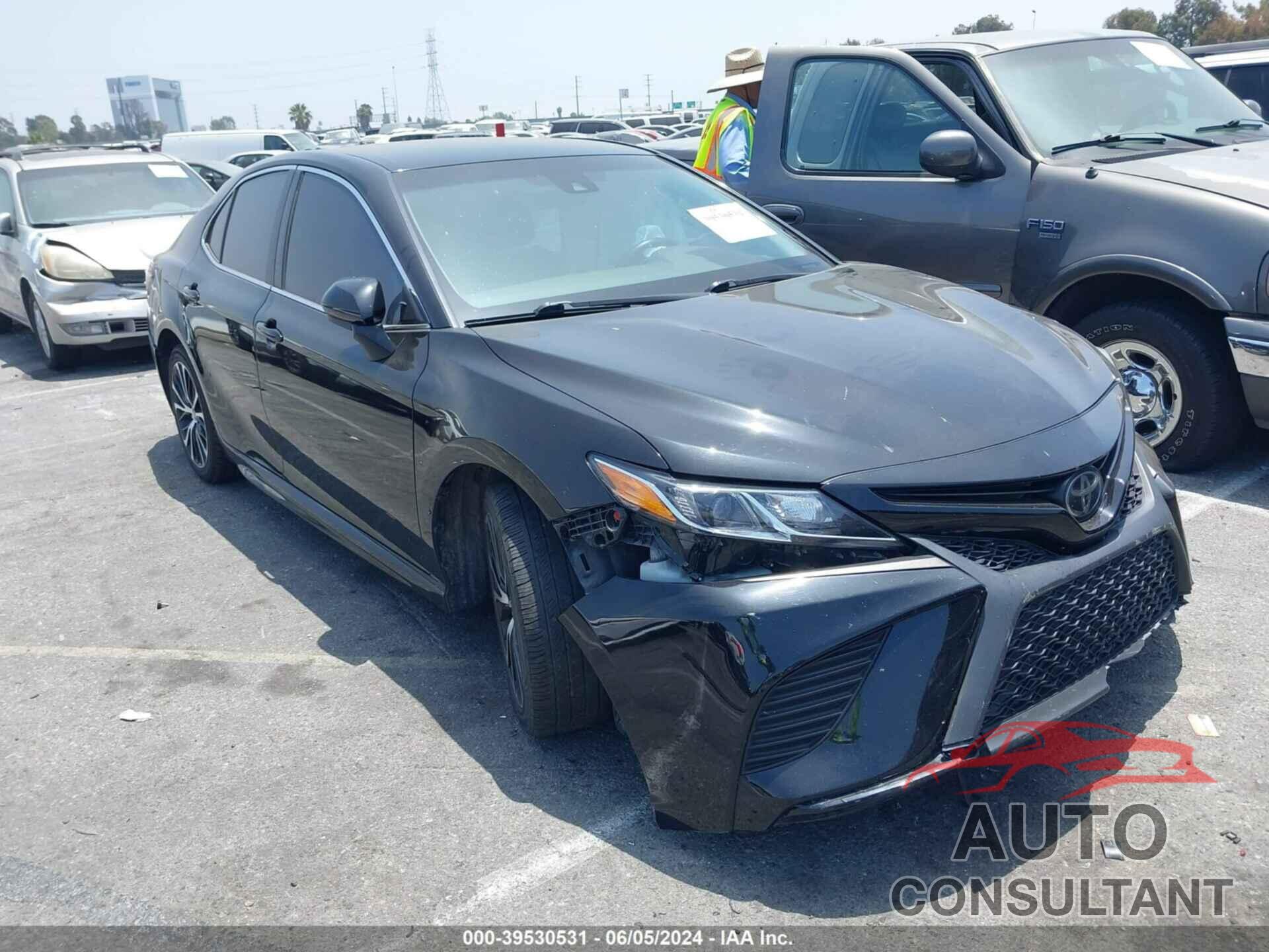 TOYOTA CAMRY 2019 - 4T1B11HKXKU852283