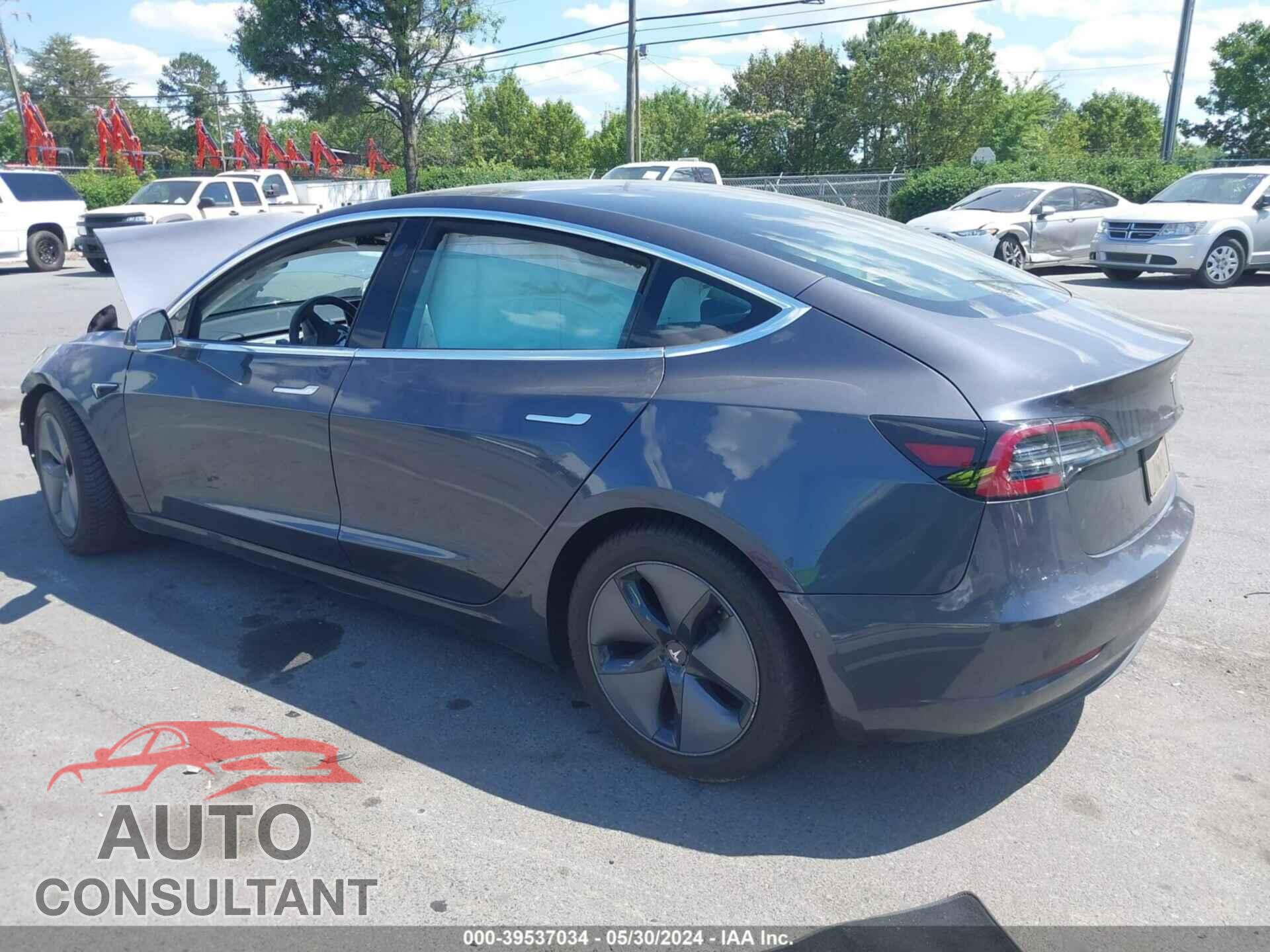 TESLA MODEL 3 2019 - 5YJ3E1EB9KF195292