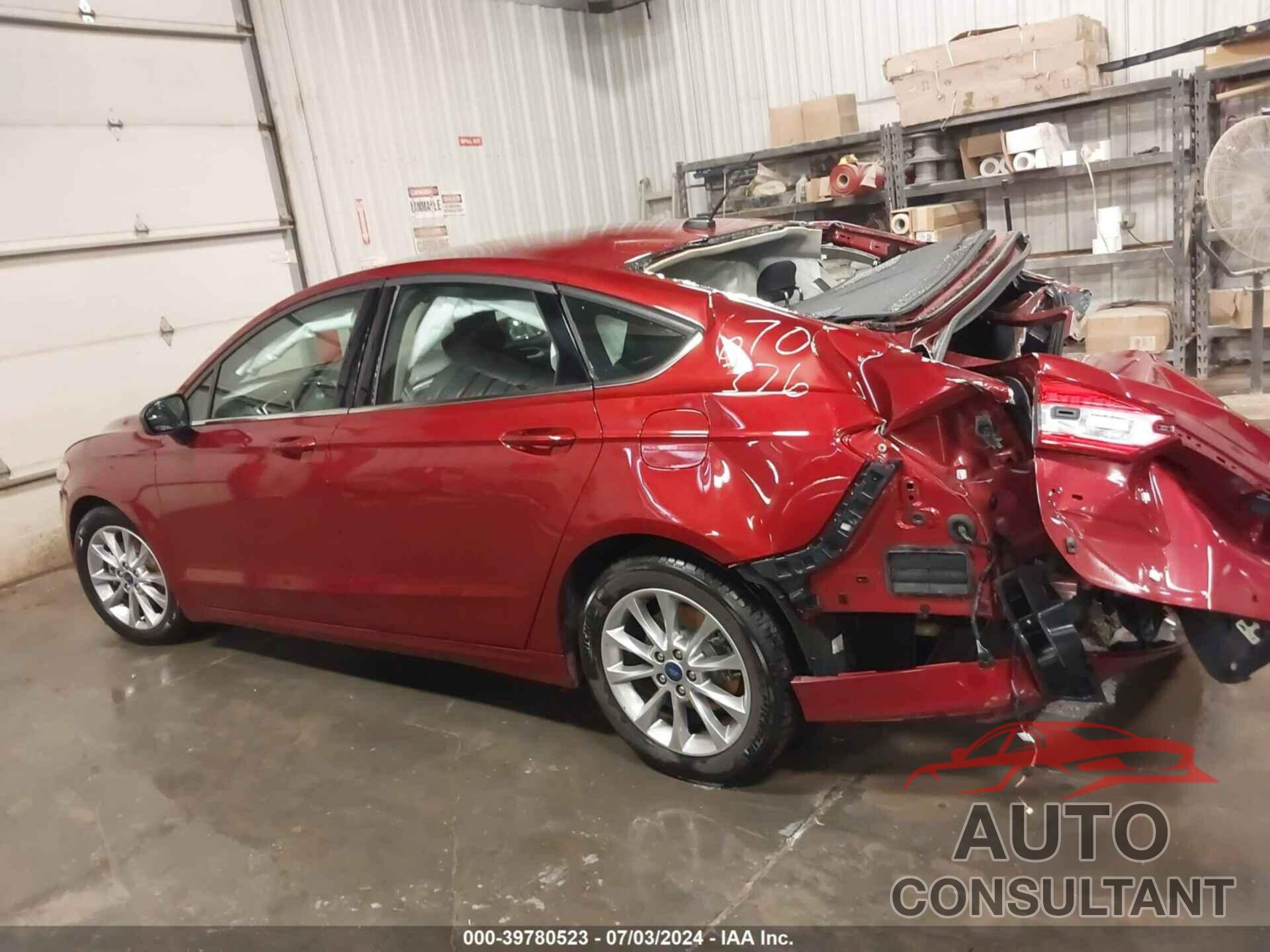 FORD FUSION 2017 - 3FA6P0H70HR413352