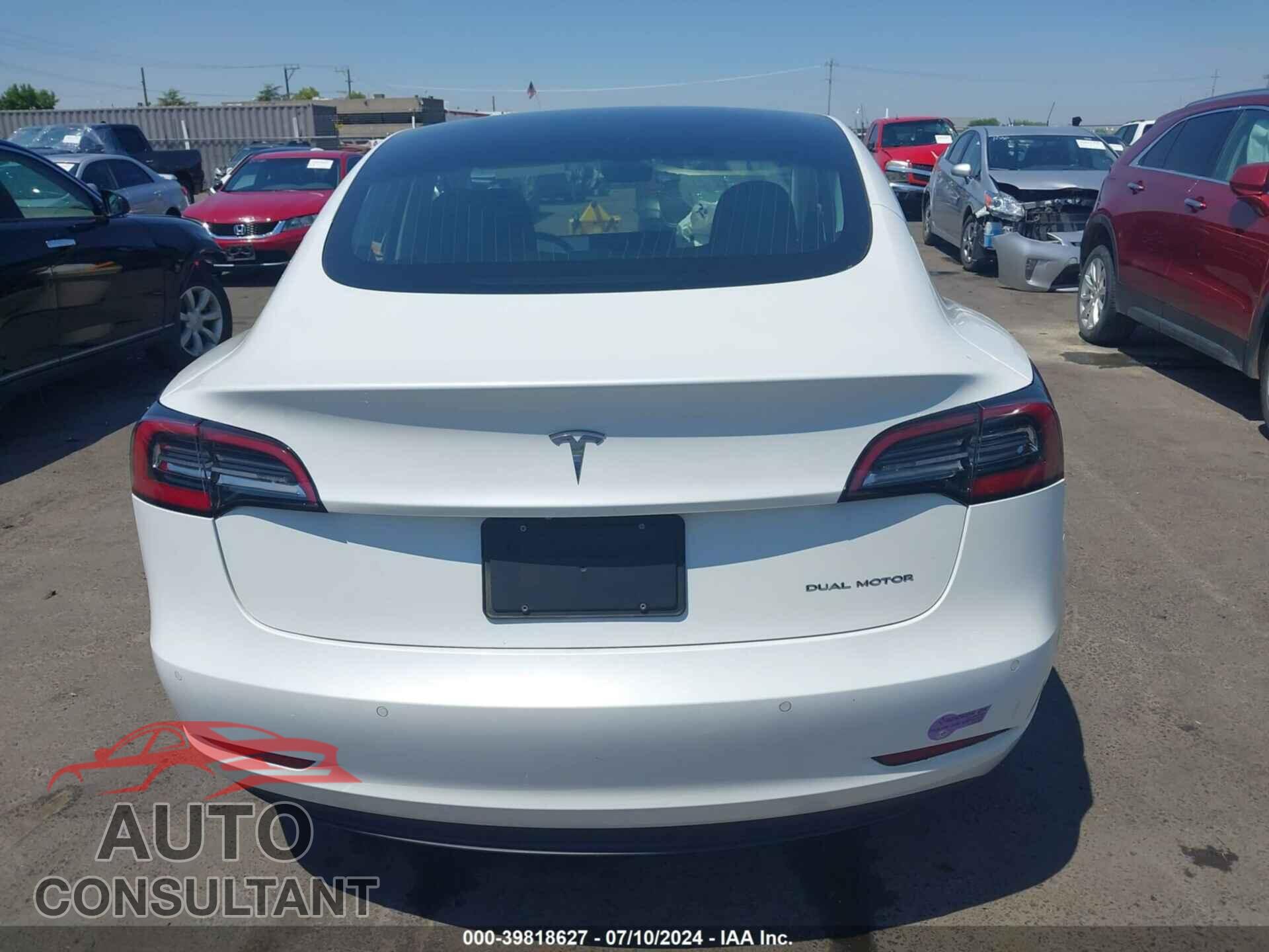 TESLA MODEL 3 2019 - 5YJ3E1EB5KF452948