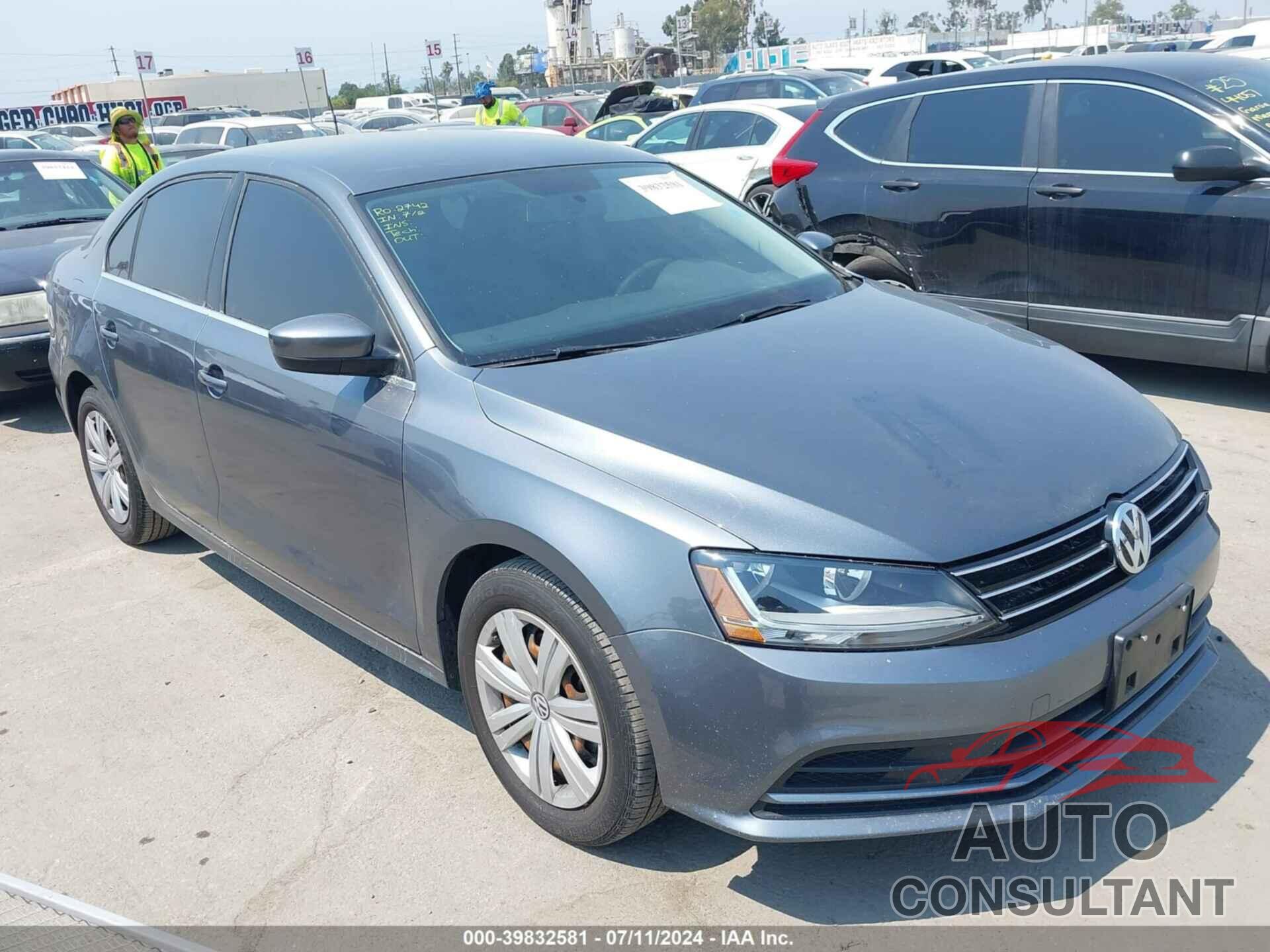 VOLKSWAGEN JETTA 2017 - 3VW2B7AJ4HM234862