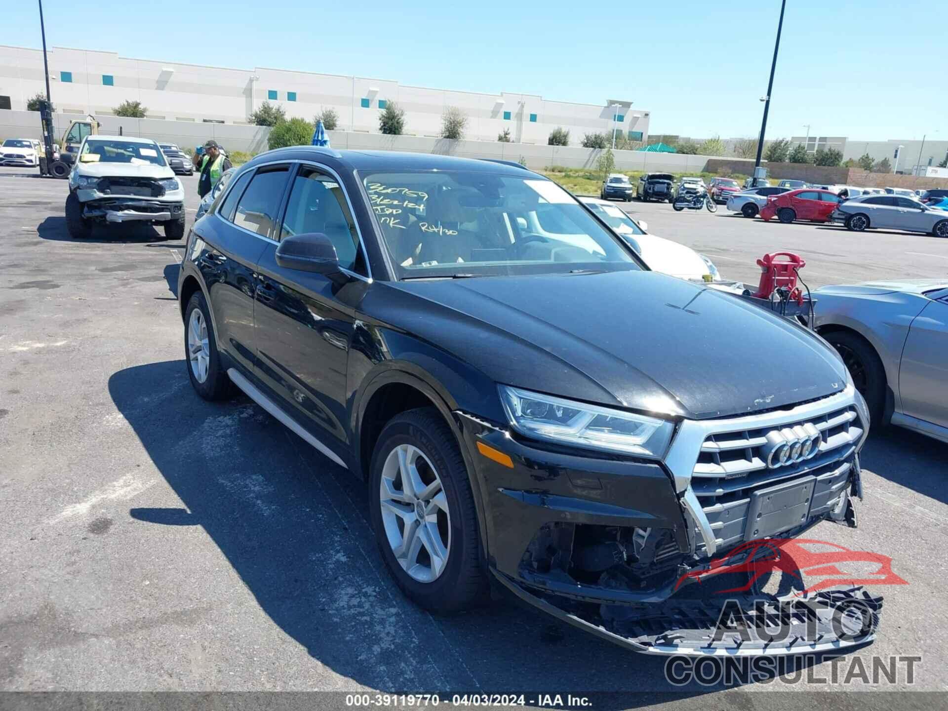 AUDI Q5 2018 - WA1BNAFY9J2114706