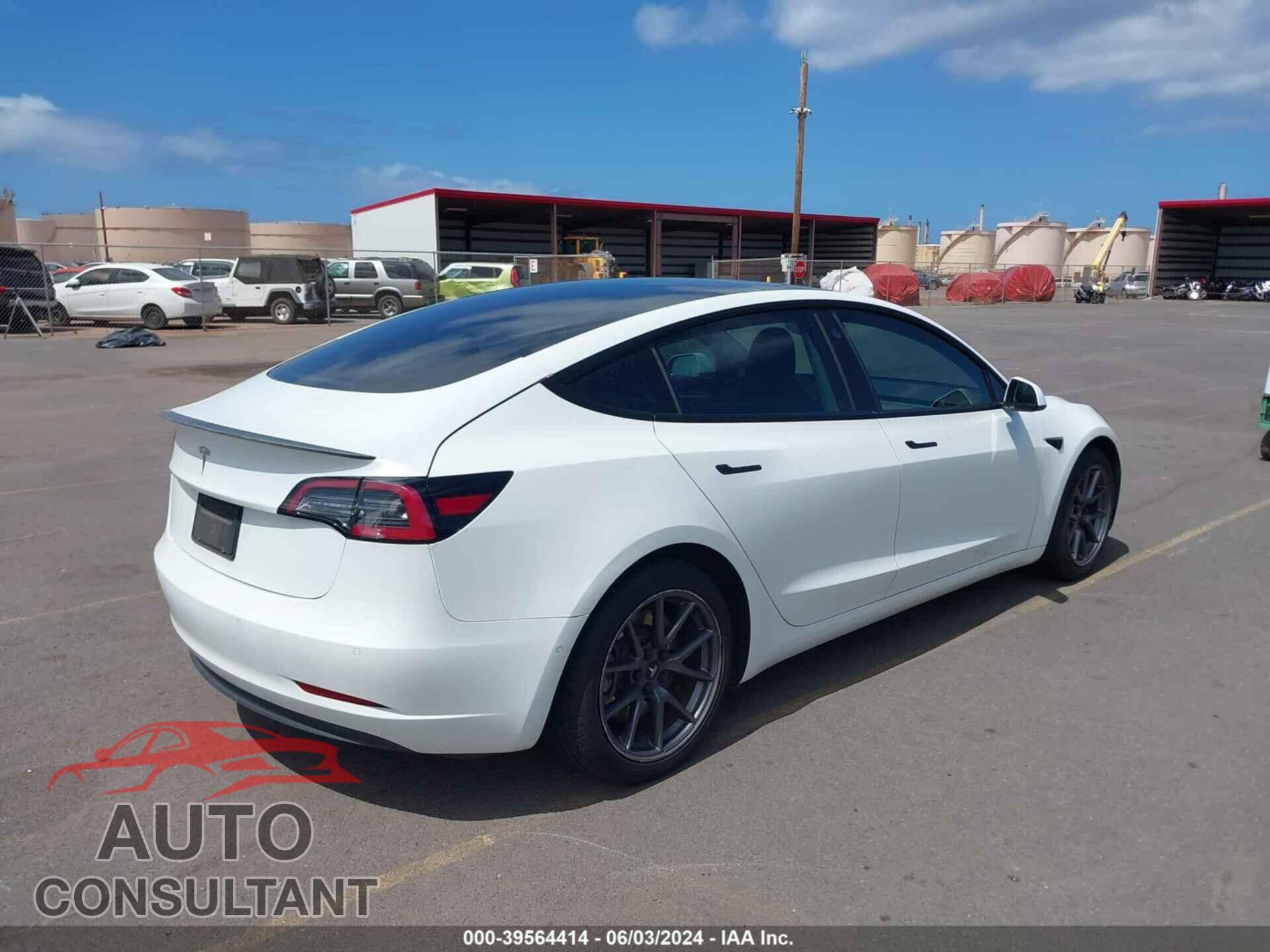 TESLA MODEL 3 2021 - 5YJ3E1EA2MF981896