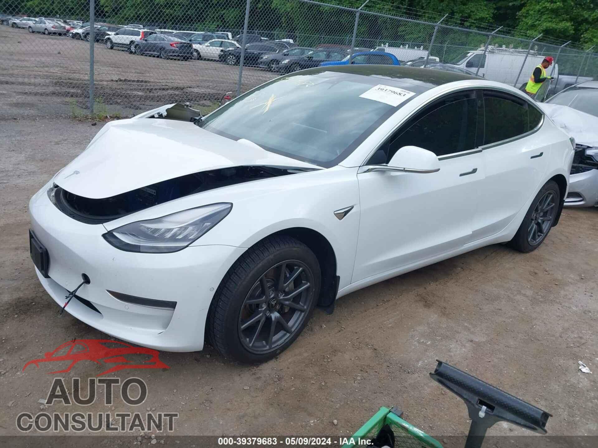 TESLA MODEL 3 2019 - 5YJ3E1EA9KF483630