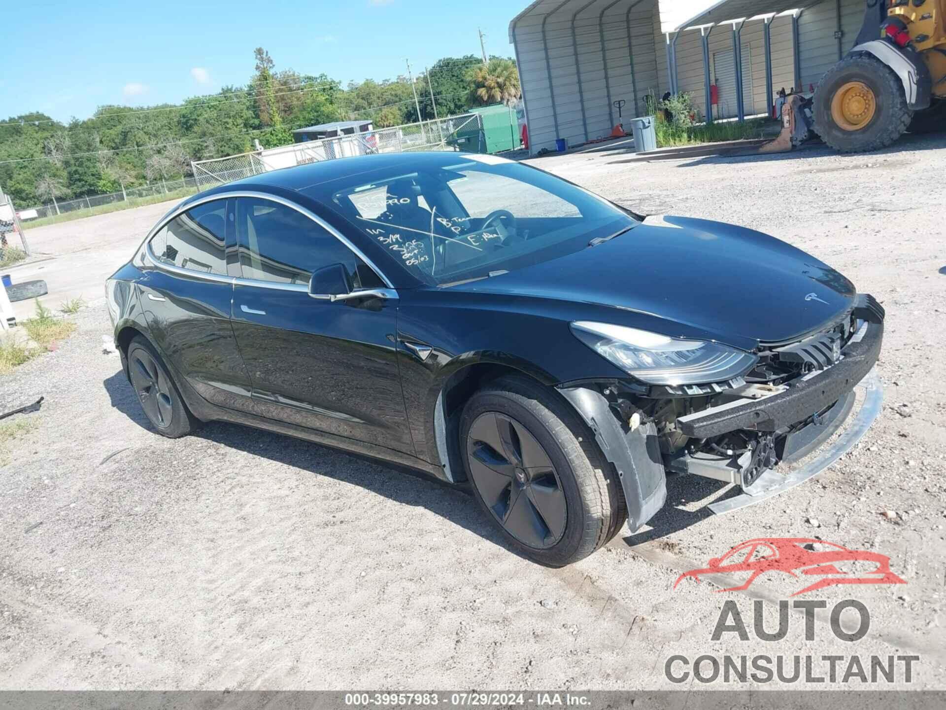 TESLA MODEL 3 2019 - 5YJ3E1EB0KF385210