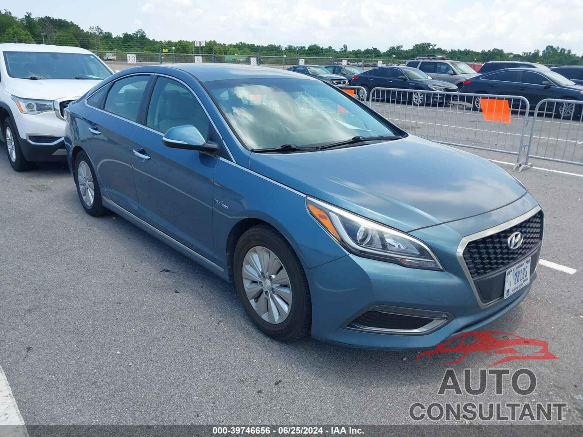 HYUNDAI SONATA HYBRID 2016 - KMHE24L11GA039529