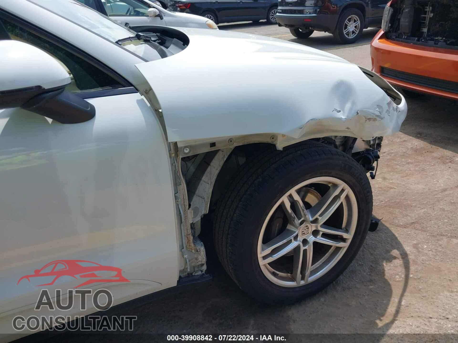 PORSCHE MACAN 2017 - WP1AA2A52HLB05932