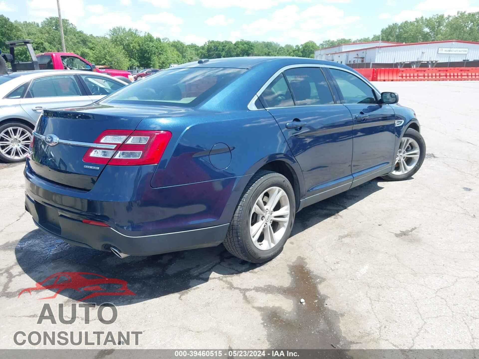 FORD TAURUS 2017 - 1FAHP2D80HG145333