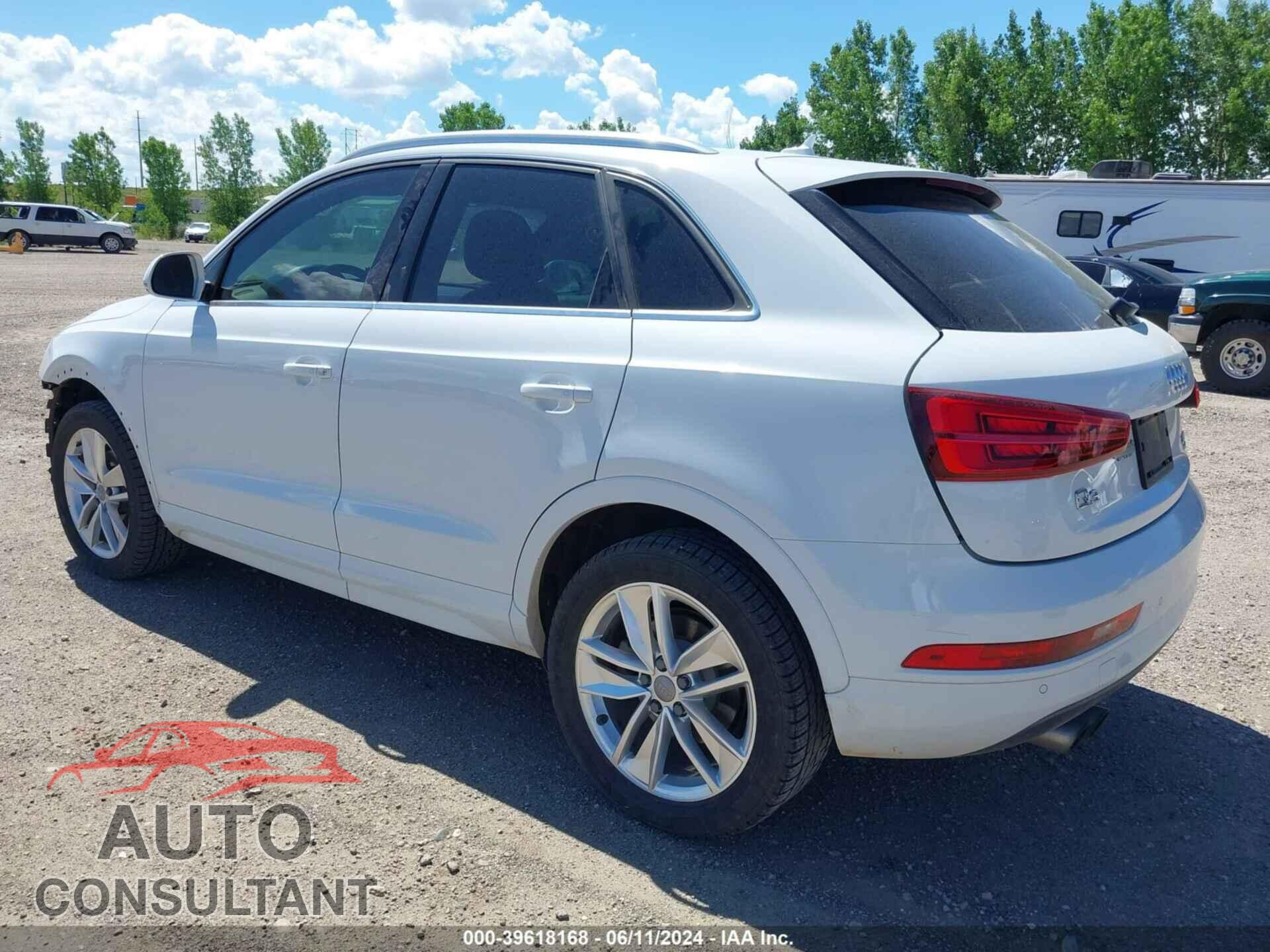 AUDI Q3 2017 - WA1JCCFS6HR000365