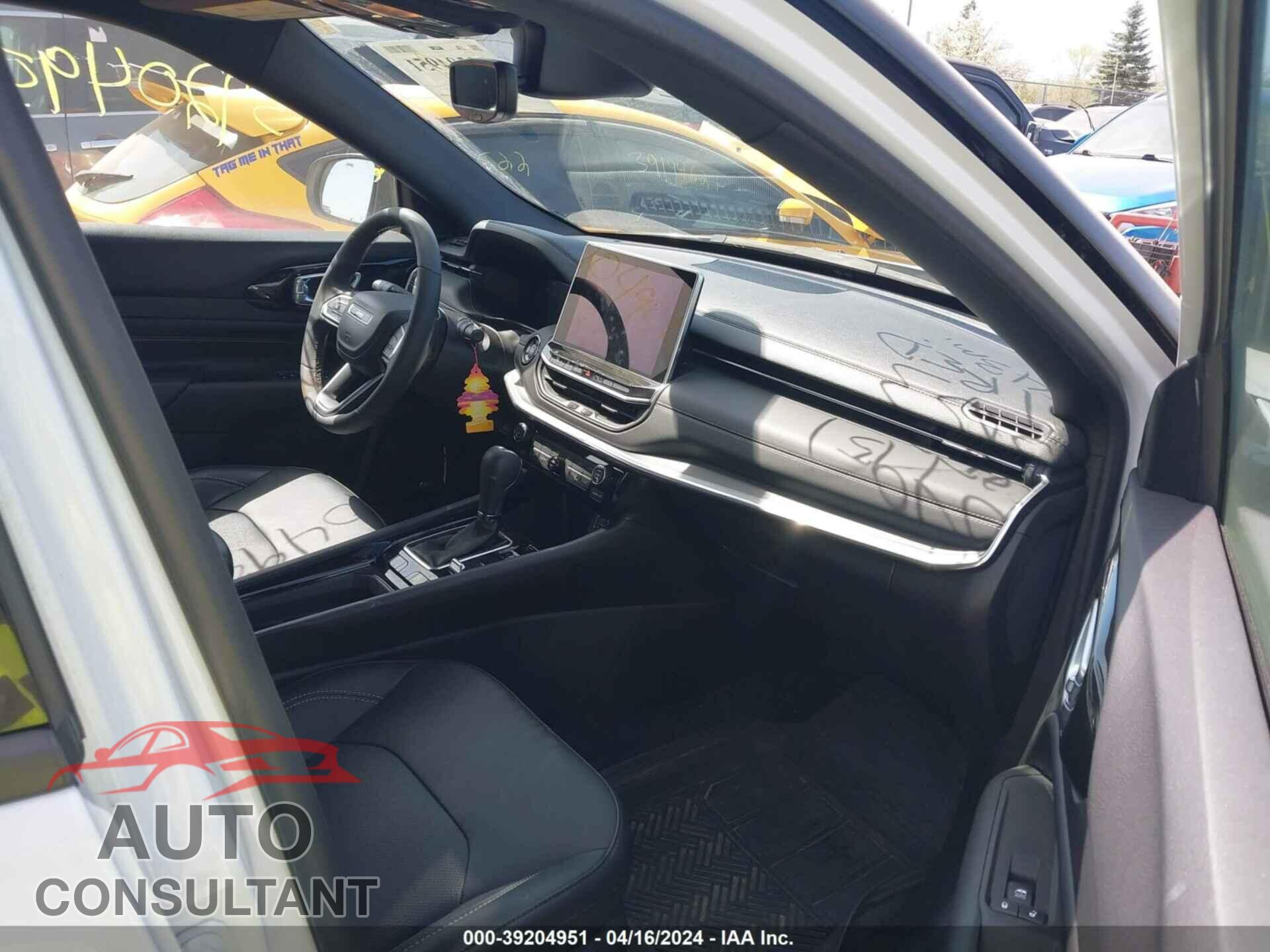 JEEP COMPASS 2023 - 3C4NJDCN9PT515853