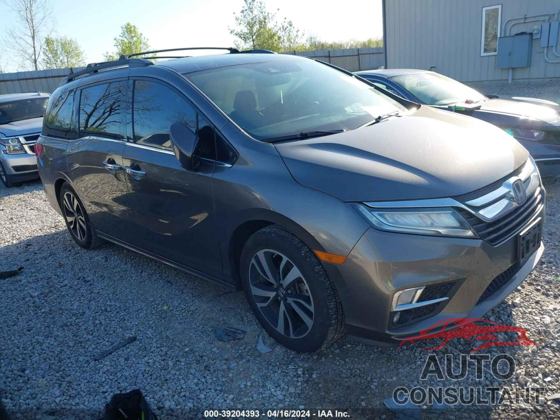 HONDA ODYSSEY 2018 - 5FNRL6H94JB012126