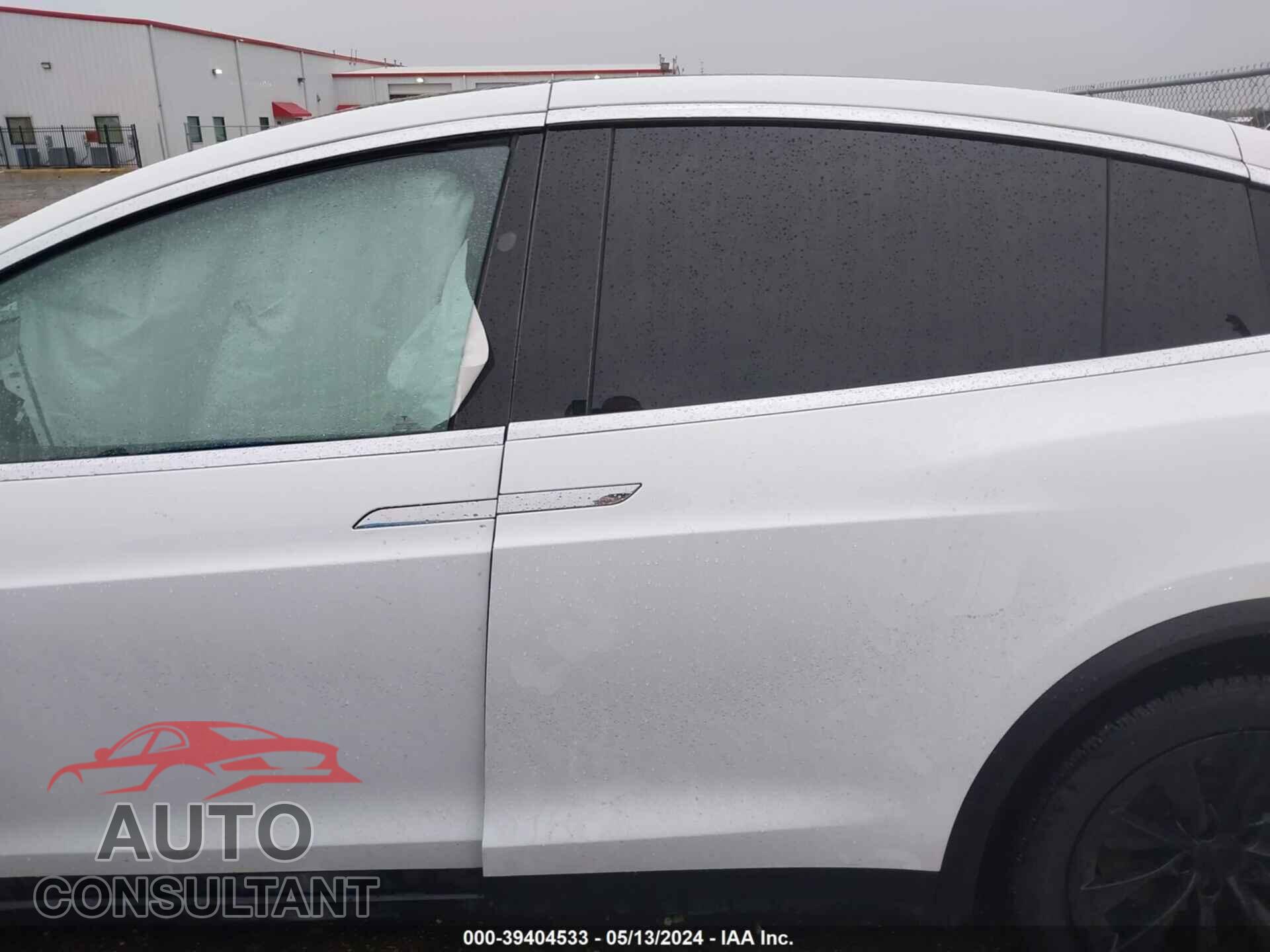 TESLA MODEL X 2017 - 5YJXCBE21HF039348