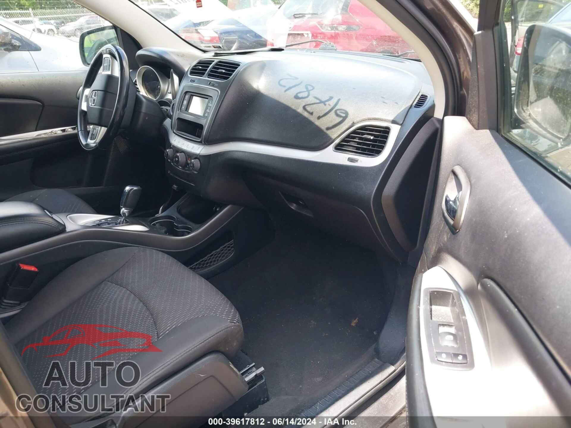 DODGE JOURNEY 2017 - 3C4PDCAB5HT619356