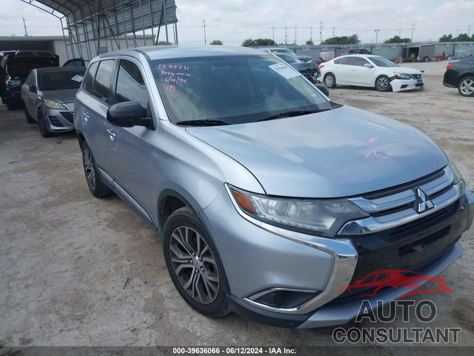 MITSUBISHI OUTLANDER 2016 - JA4AD2A38GZ050884