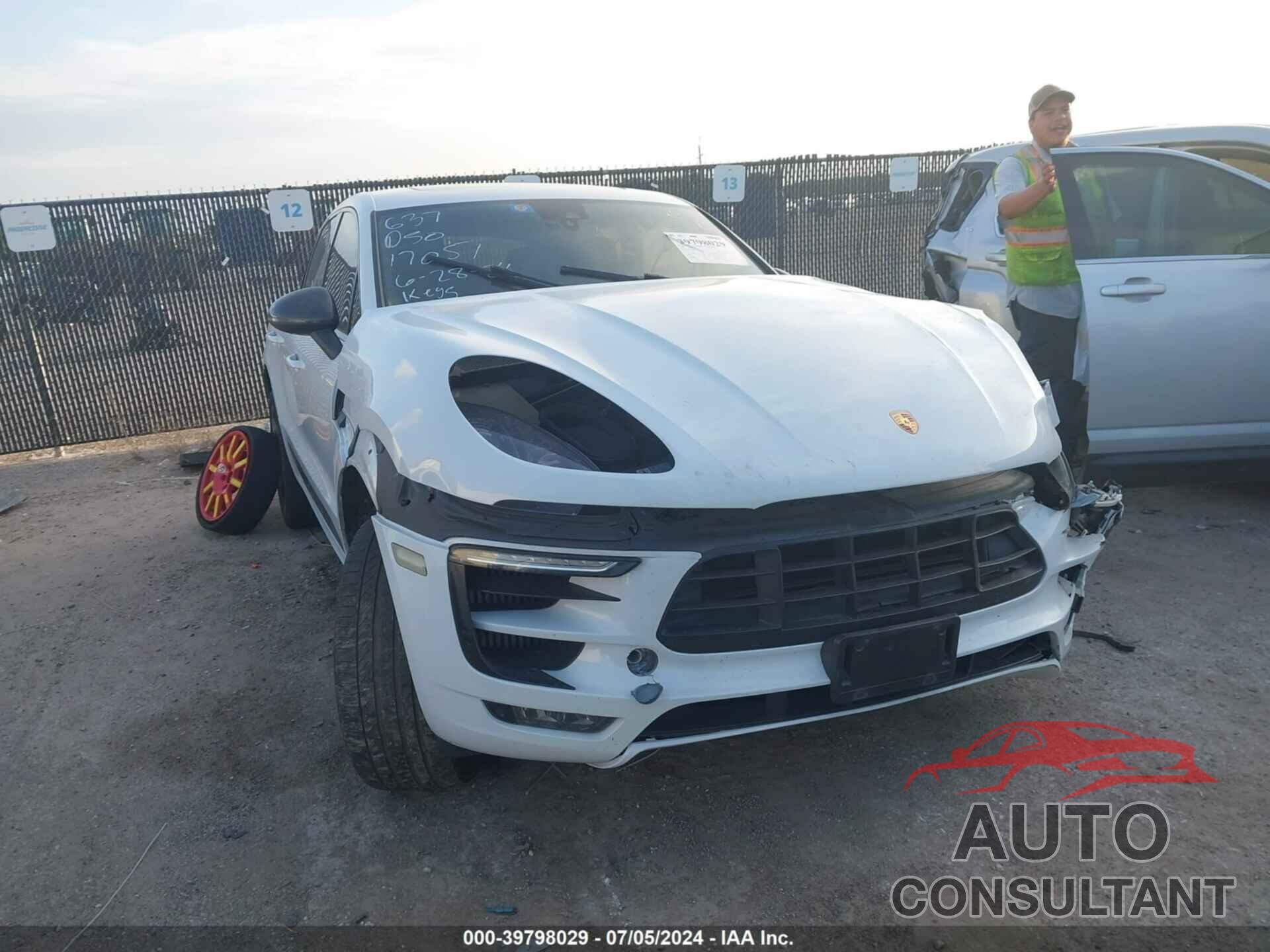 PORSCHE MACAN 2017 - WP1AG2A51HLB53212